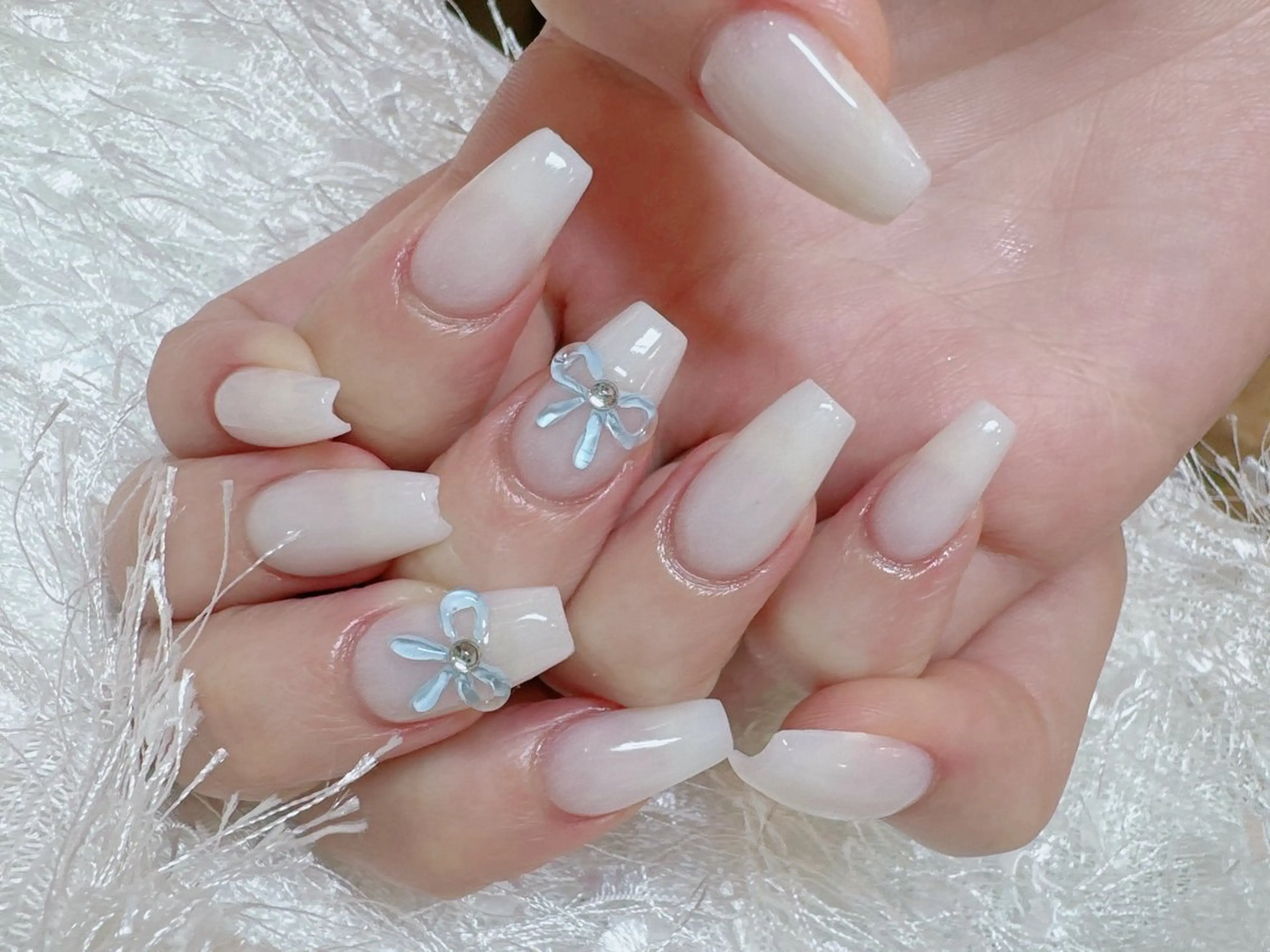 ネイル Le'a nail Lのネイルデザイン