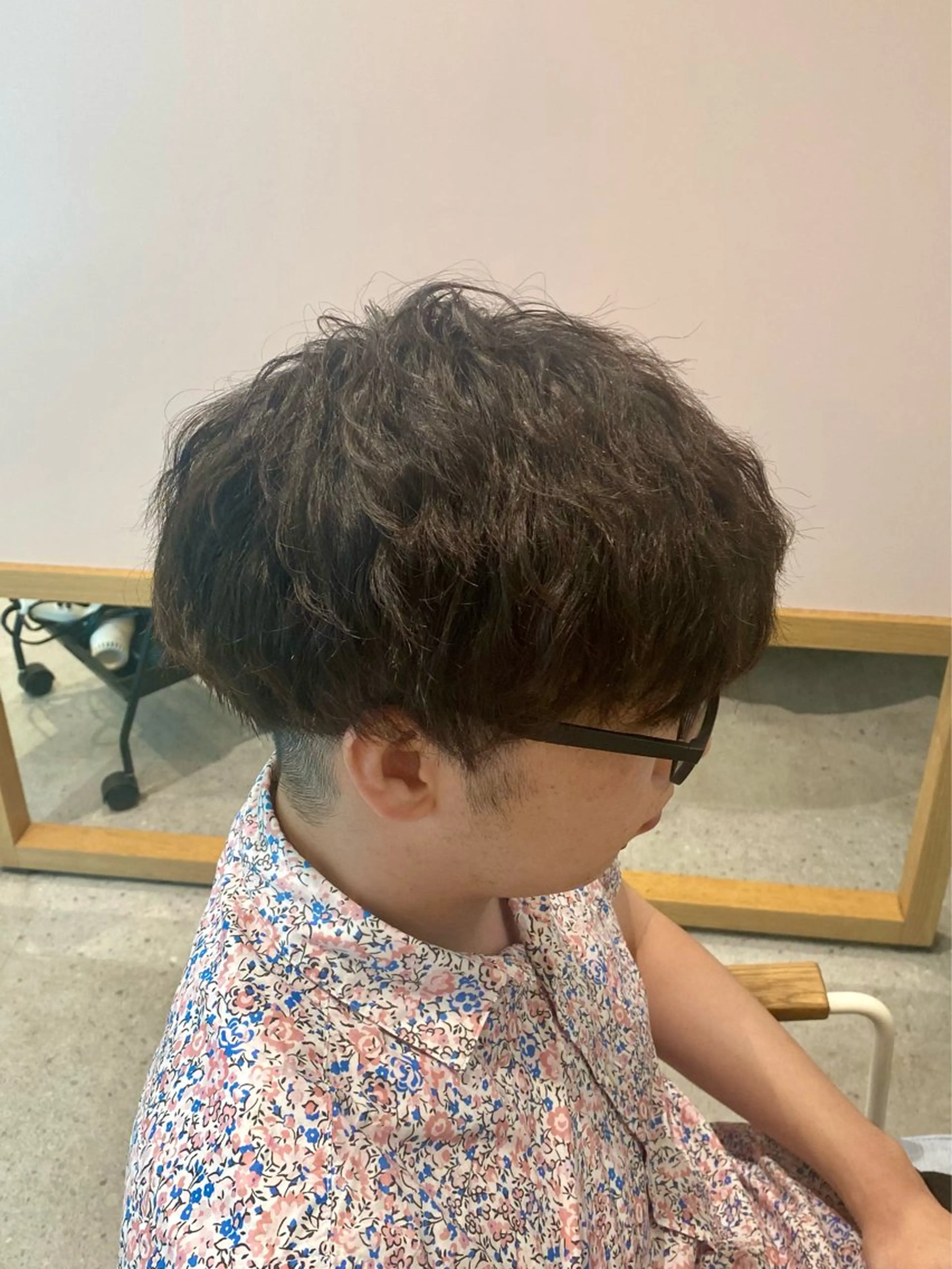 ショート パーマ エリア唯一🌈ᵕ̈* 派手髪モリヤ🌺のヘアスタイル