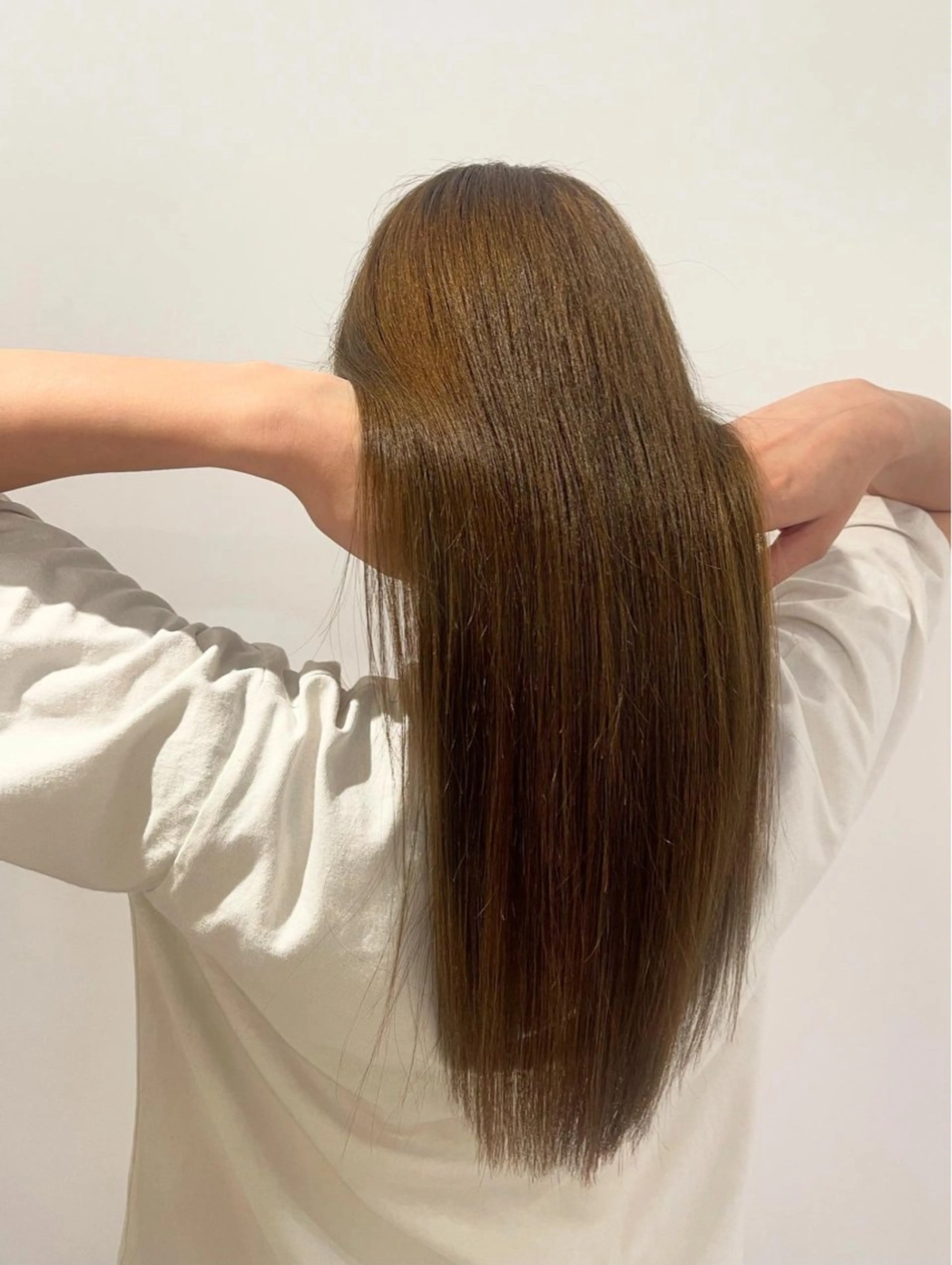 ロング ヘアカラー Lutowa plus所属・ヨシザキ カノンのヘアスタイル