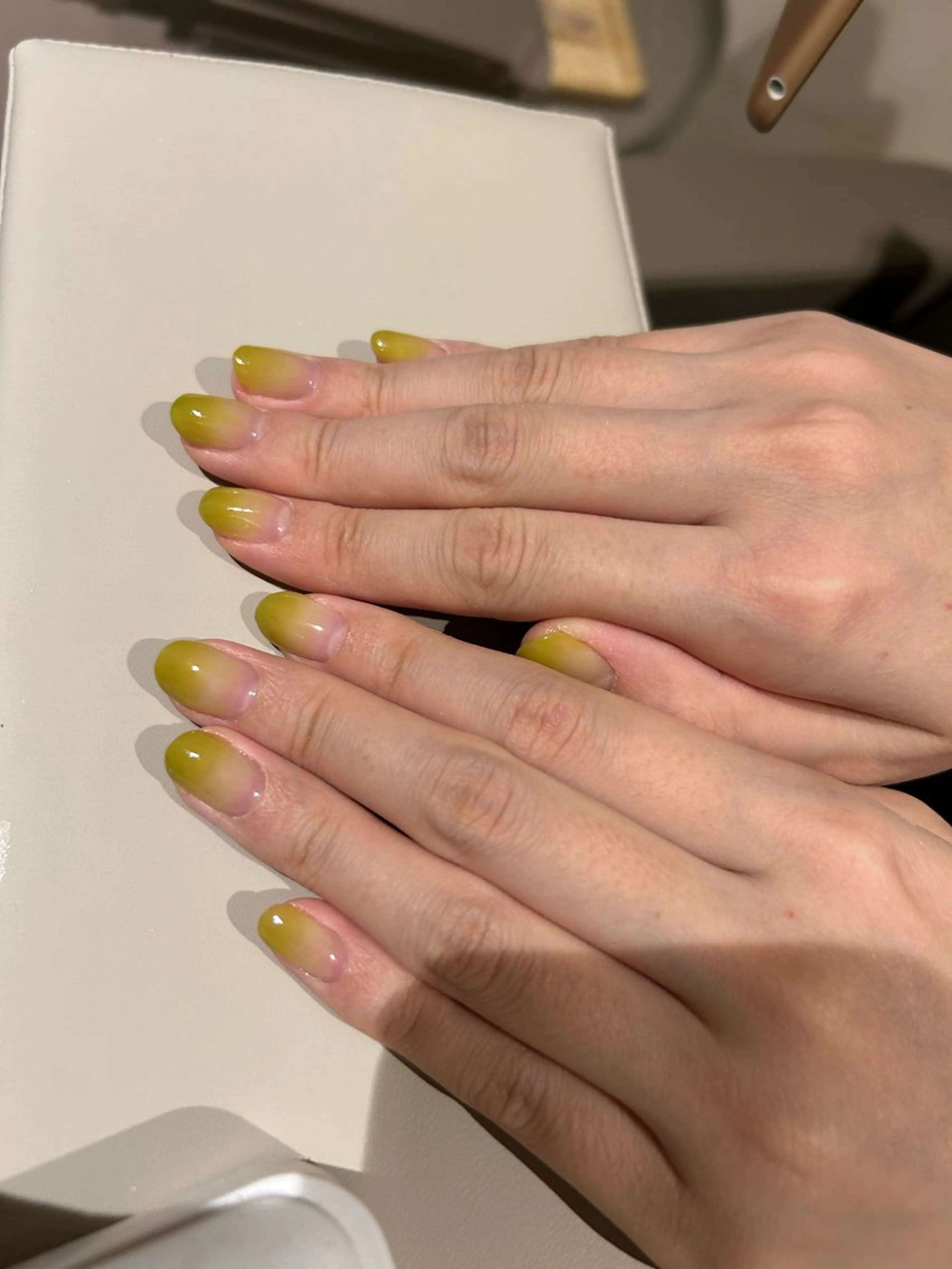 🌼🌼ハンド　グラデーションの写真