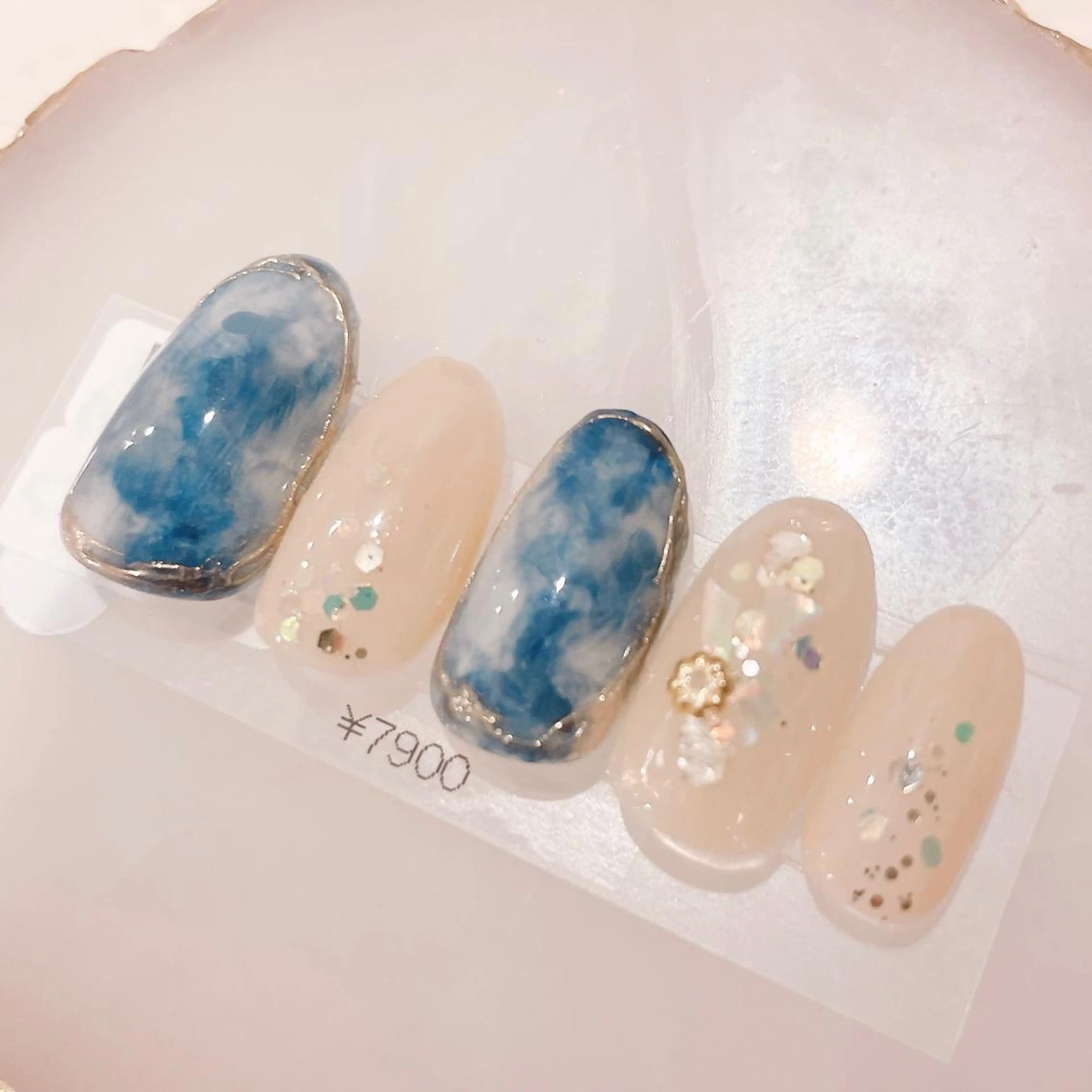 ネイル ブルー 大理石ネイル(マーブル) ミラーネイル ニュアンスネイル ハンドネイル CHIARA nailsのネイルデザイン