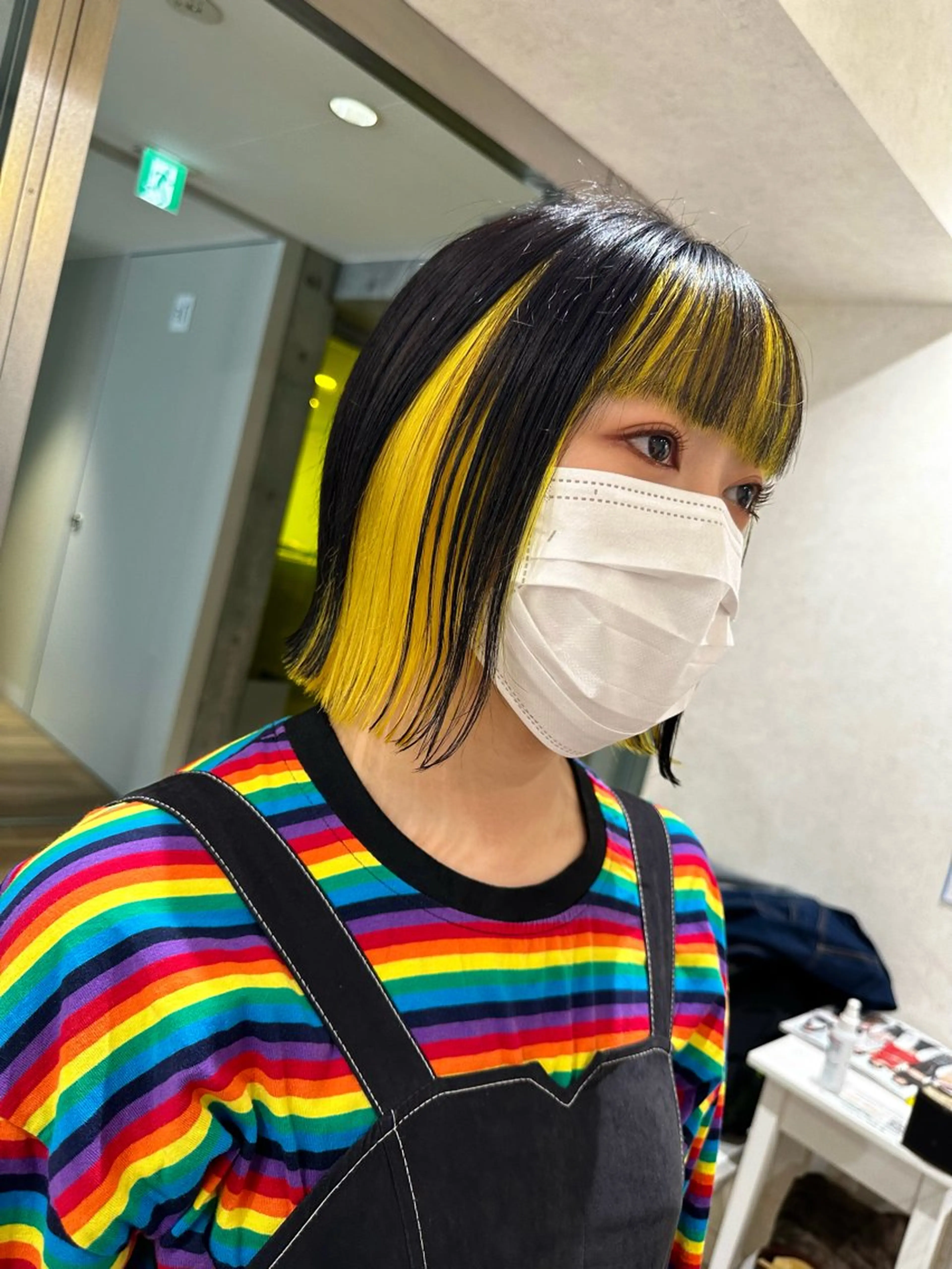 ミディアム カラー イエローカラー デザインカラー🎨 下北沢 / 磯部のヘアスタイル