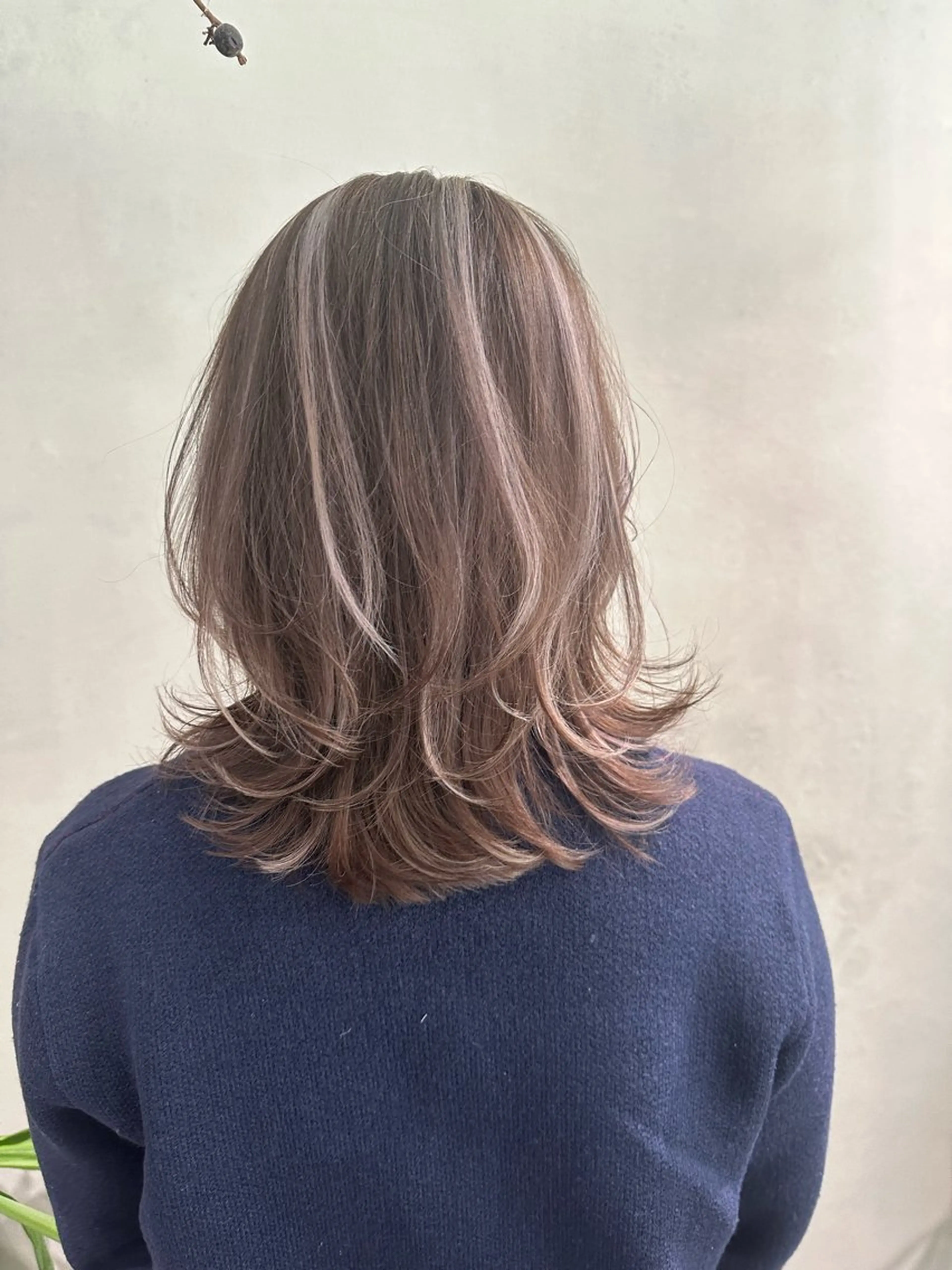 ミディアム カラー ハイライトカラー ハイライト 梅田  illfrere 所属・イルフレール ryuのヘアスタイル