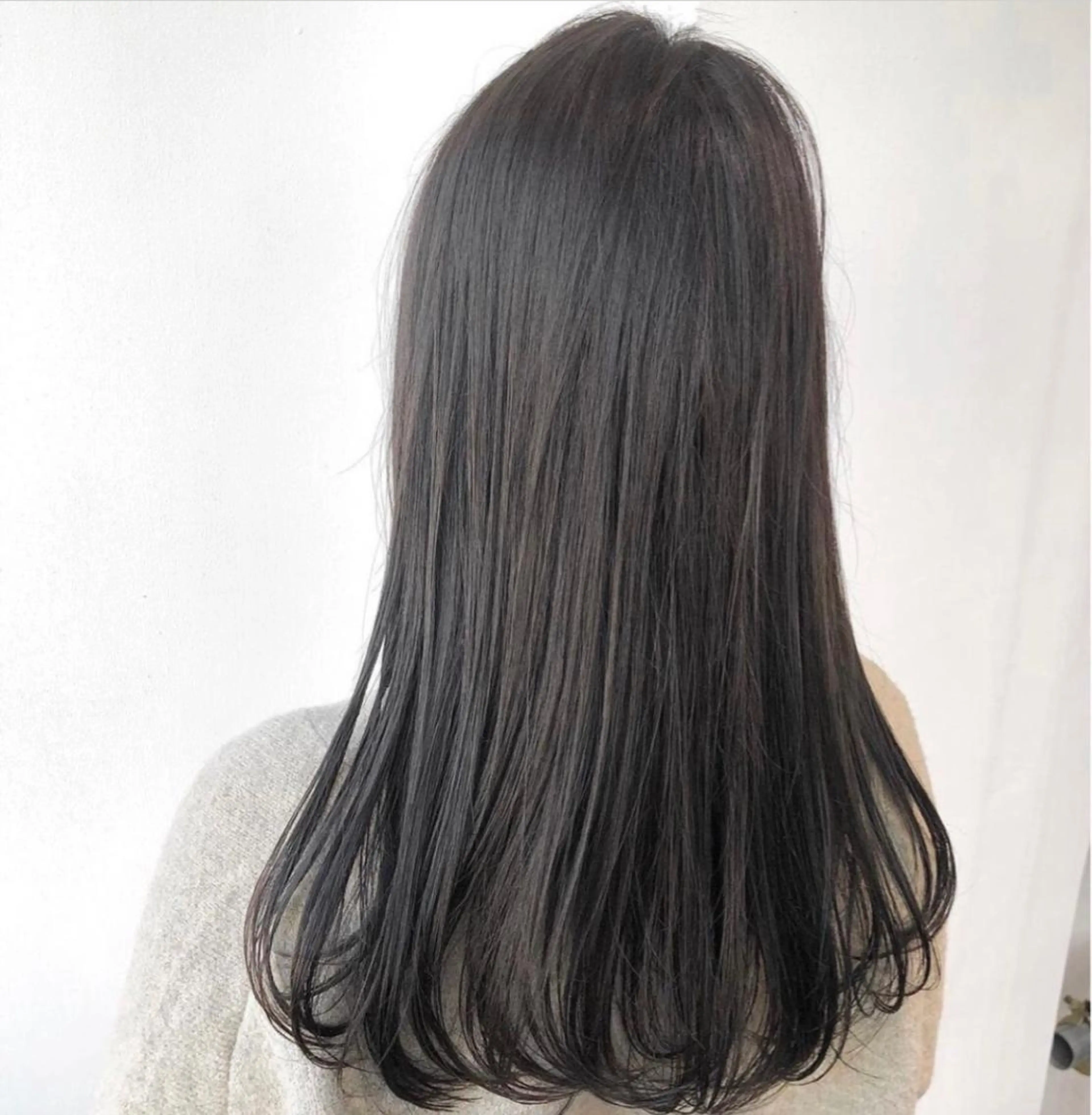 ロング カラー グレージュ ヘアカラー トリートメント ヘアセット 💐ナチュラルヘア Kroda💐のヘアスタイル