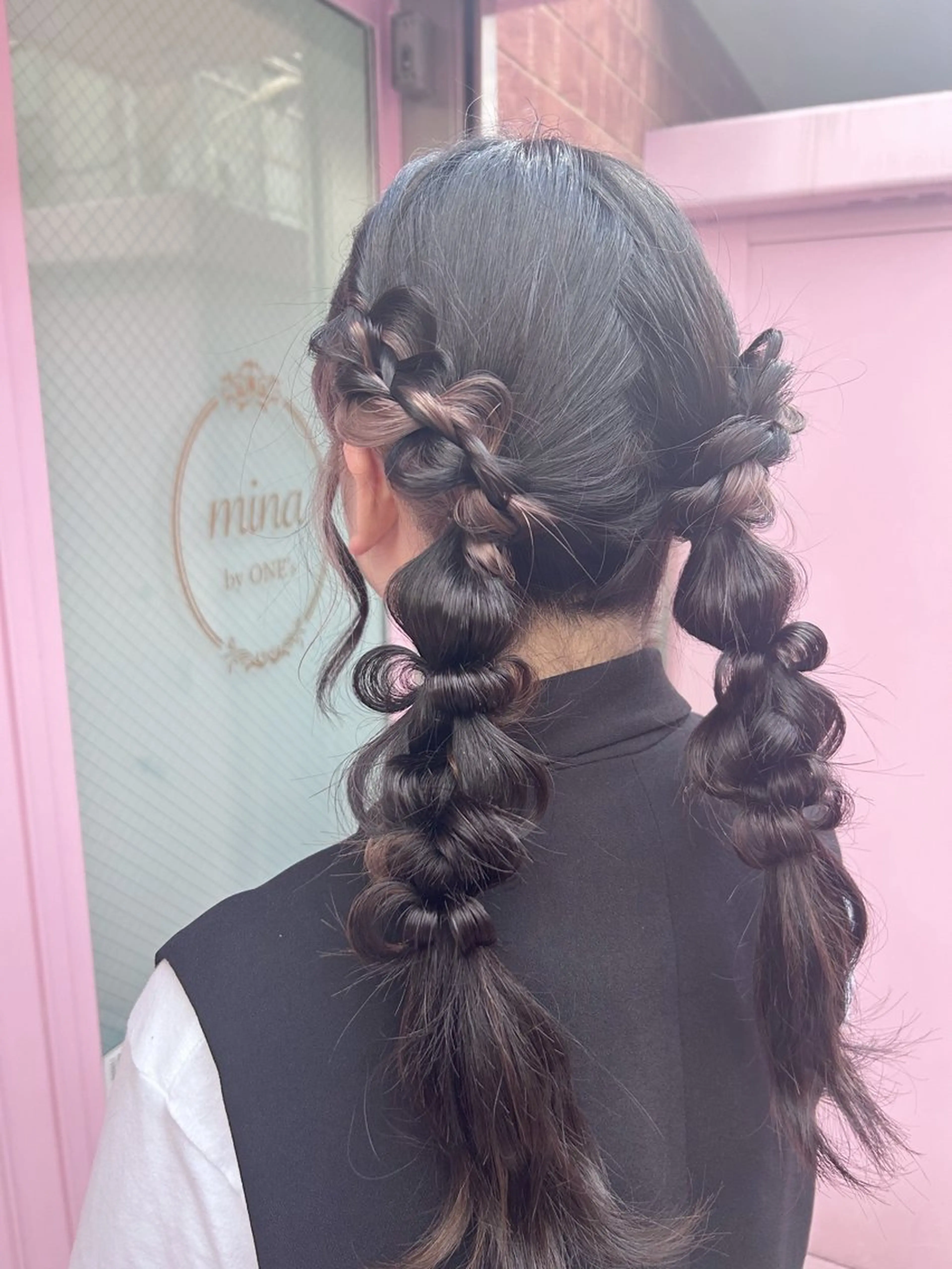 ロング カラー ヘアアレンジ ヘアカラー 💕誰より可愛い💕 ピンク🎀YUUKAのヘアスタイル