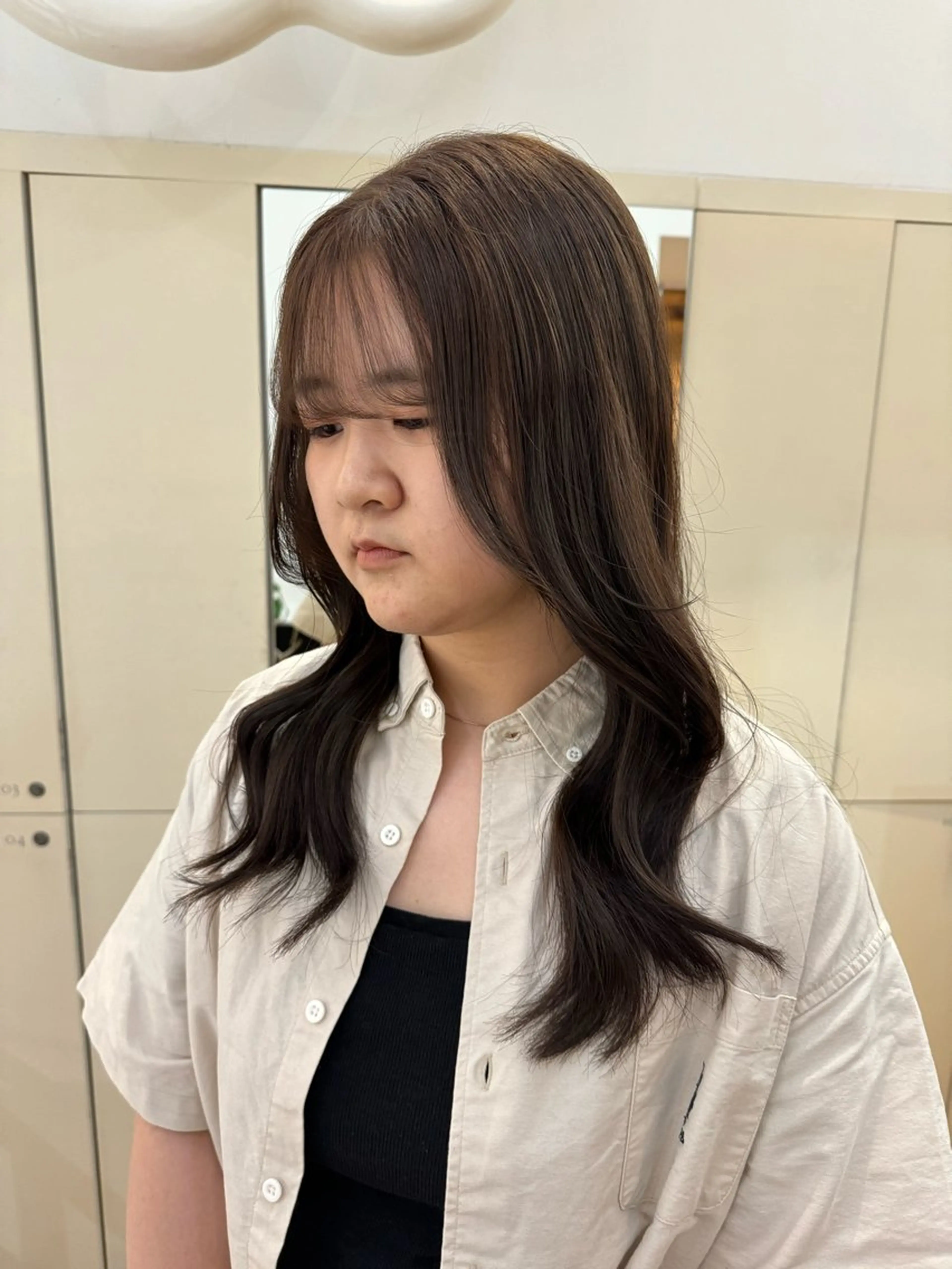ロング カラー ベージュカラー 吉留 文月のヘアスタイル