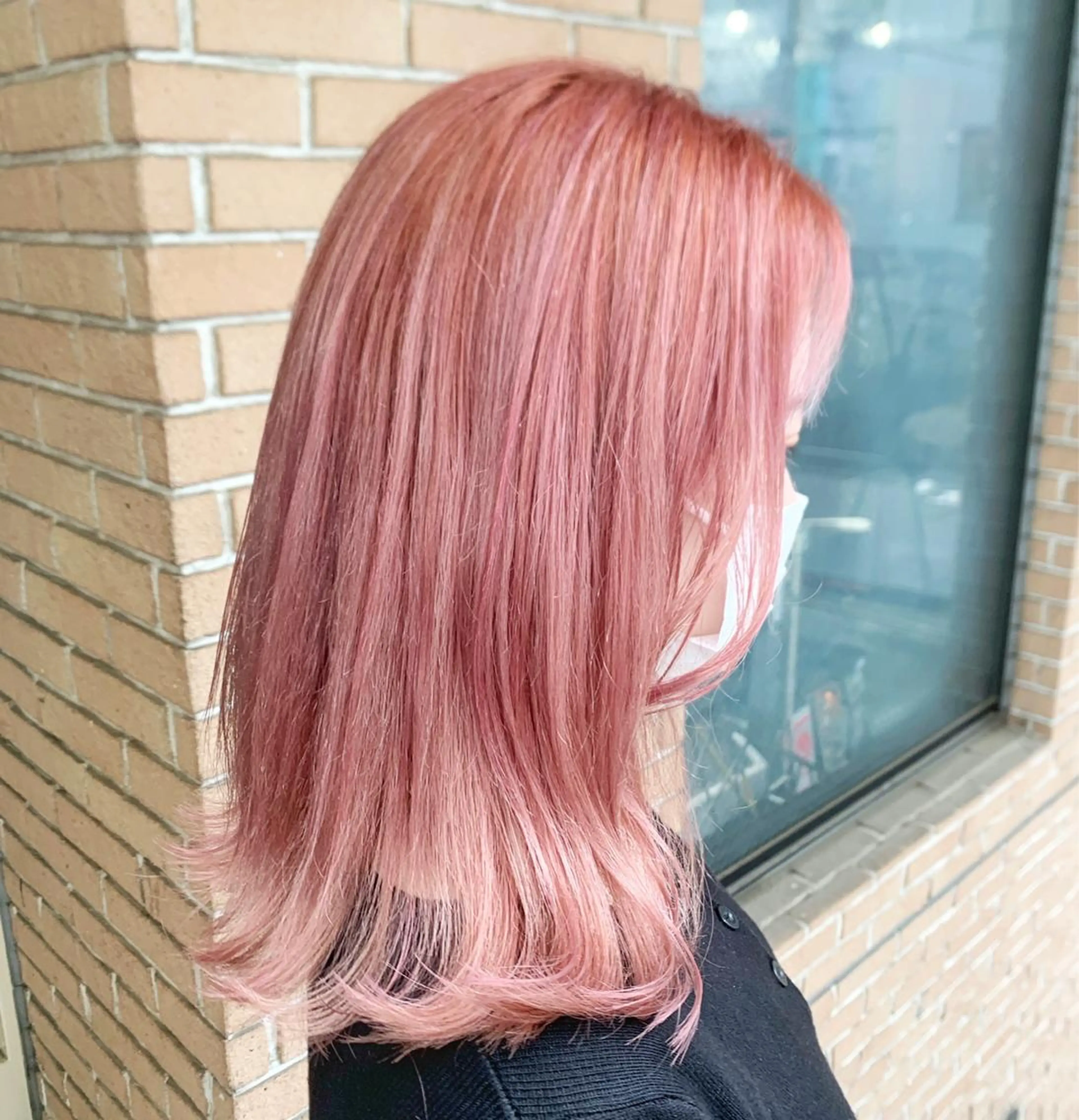 セミロング カラー ヘアアレンジ ブリーチ ヘアカラー ピンクカラー🩷 ヘアセットＮＯ.1のヘアスタイル
