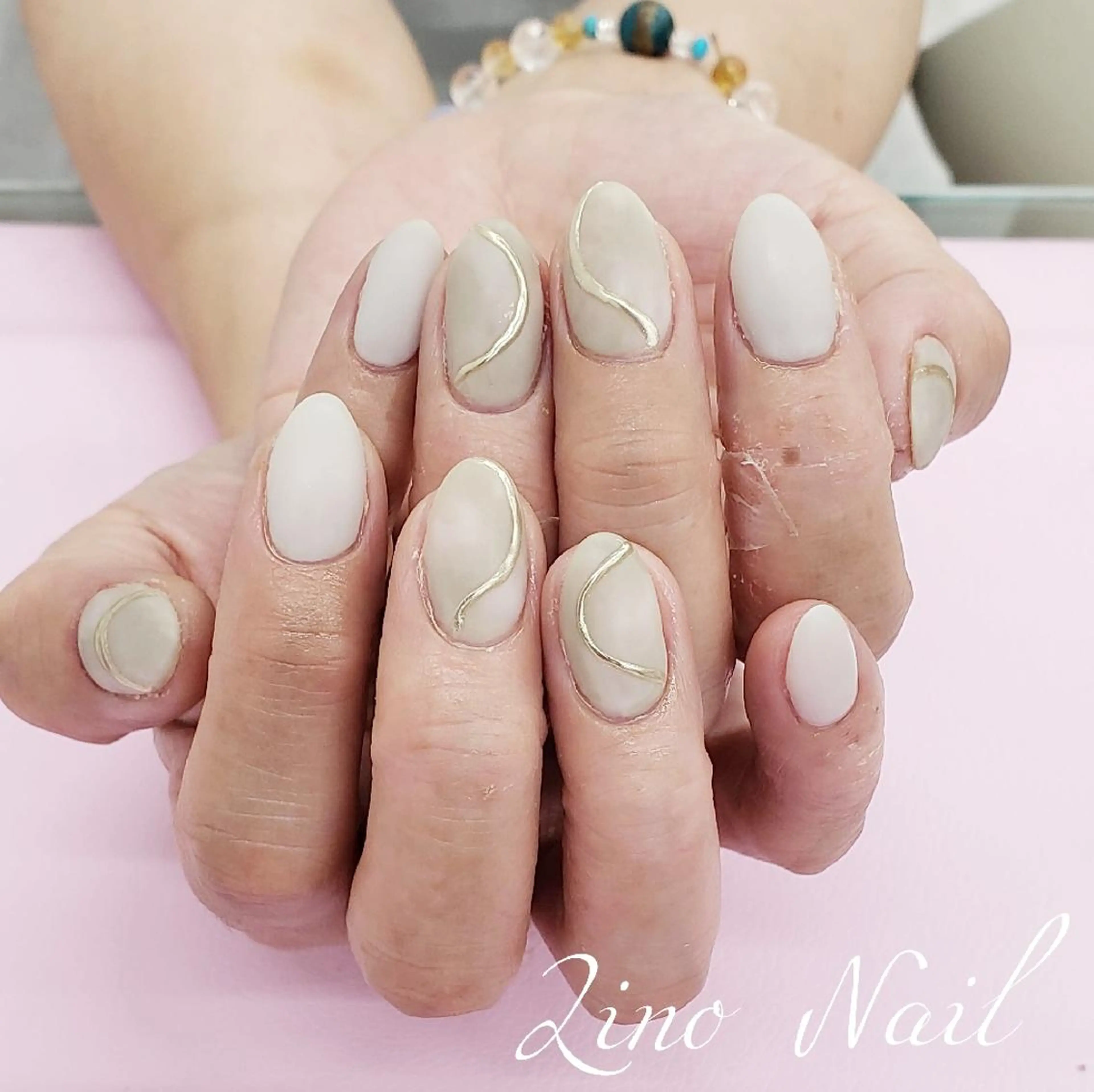 ネイル カジュアル ジェルネイル マットネイル ミラーネイル ニュアンスネイル ハンドネイル Lino Nailのネイルデザイン