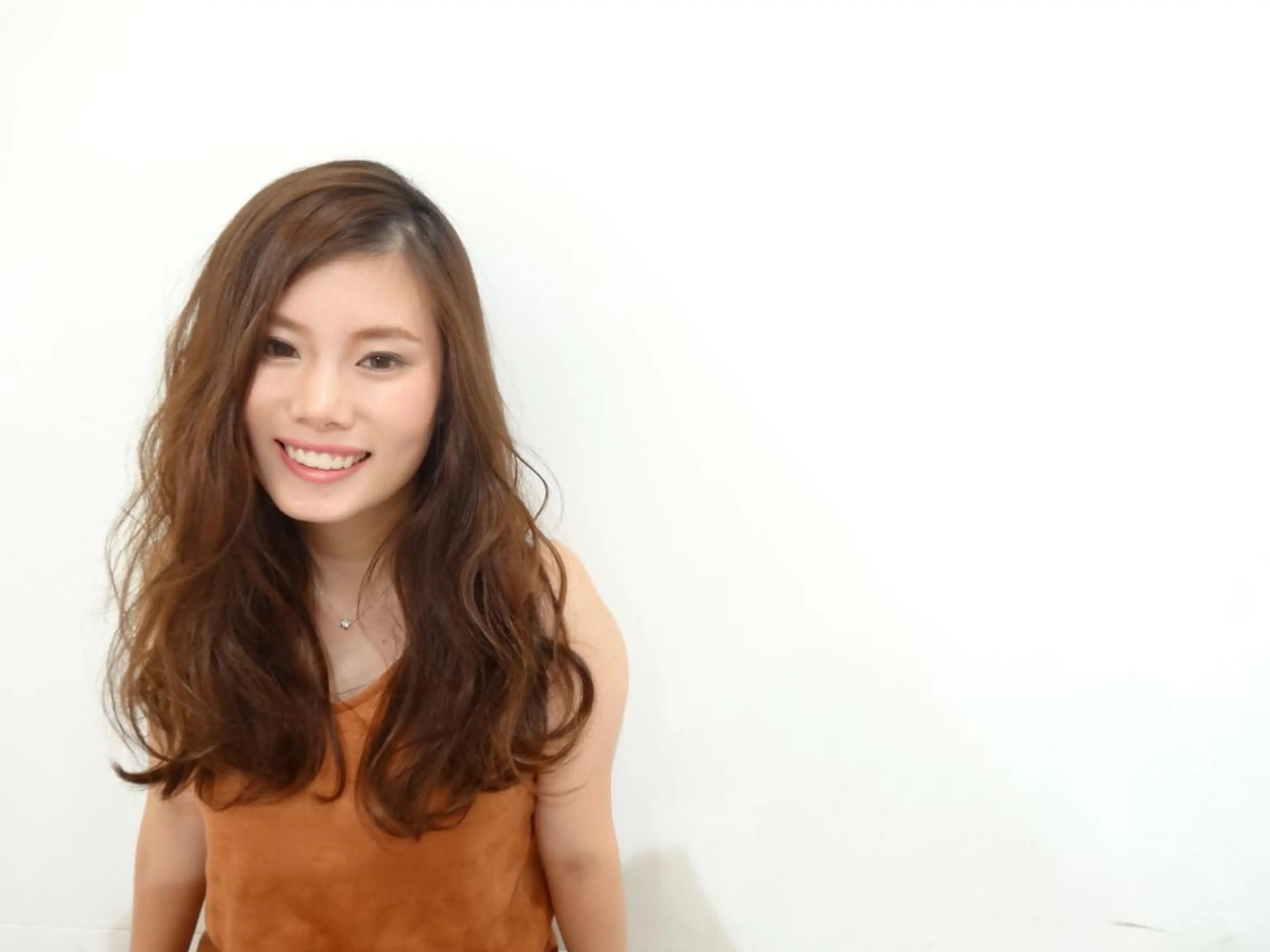 _WHITE高槻所属・_WHITE高槻店 yusukeのヘアスタイル