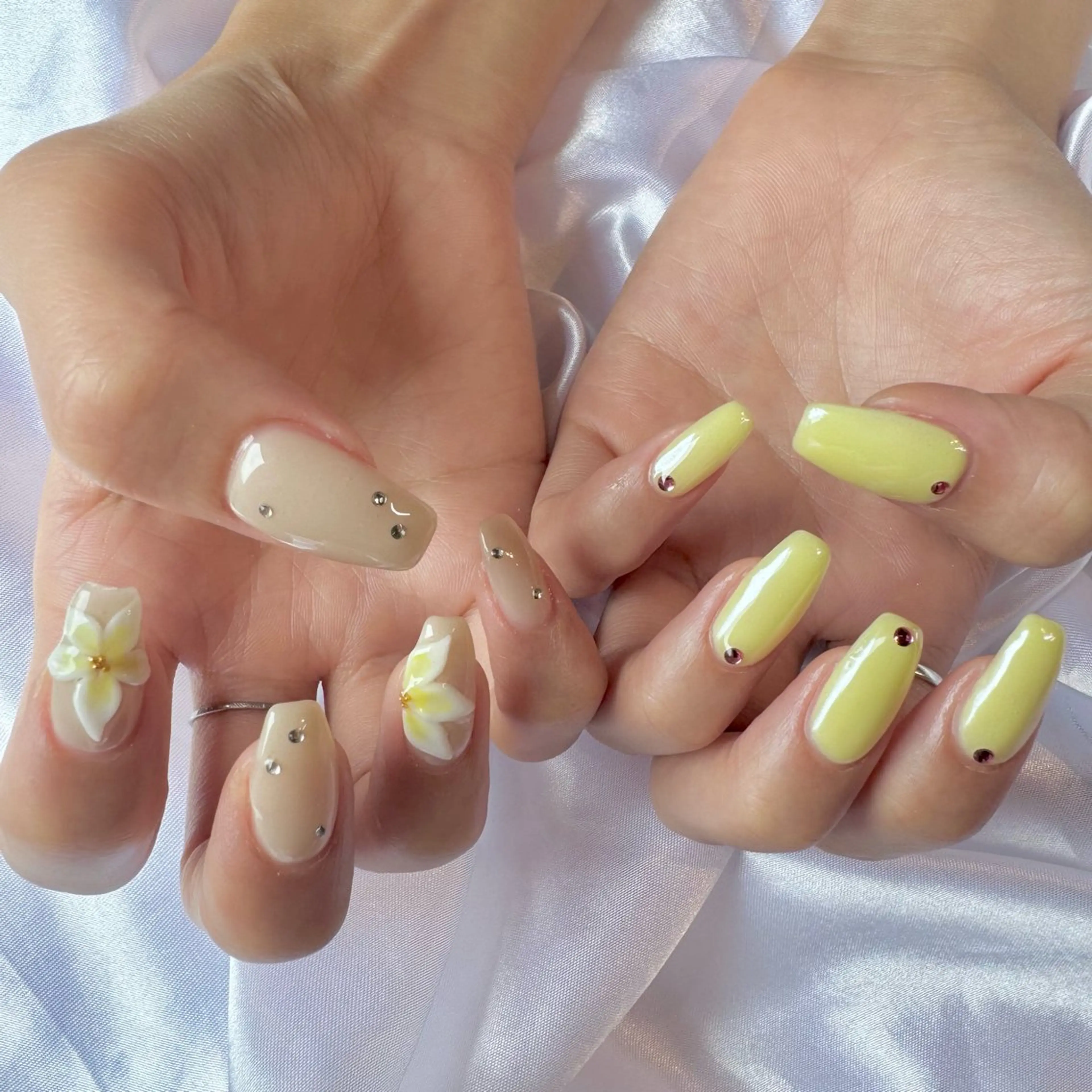 ネイル 夏ネイル ハンドネイル nail salon e'mu💐のネイルデザイン