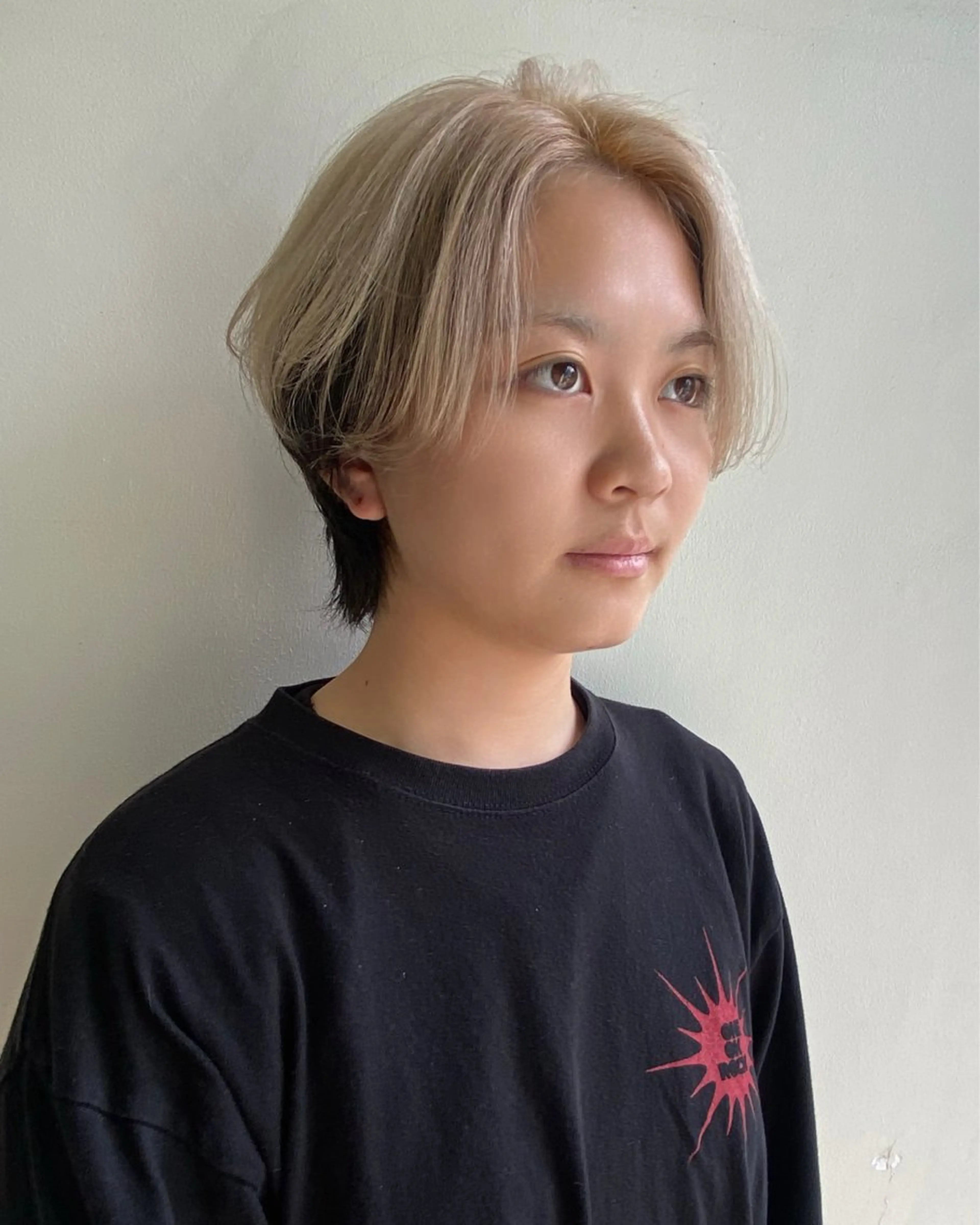 ショート ヘアカラー sea's所属・ヒラカホ/矢場町/ ブリーチ/似合わせのヘアスタイル