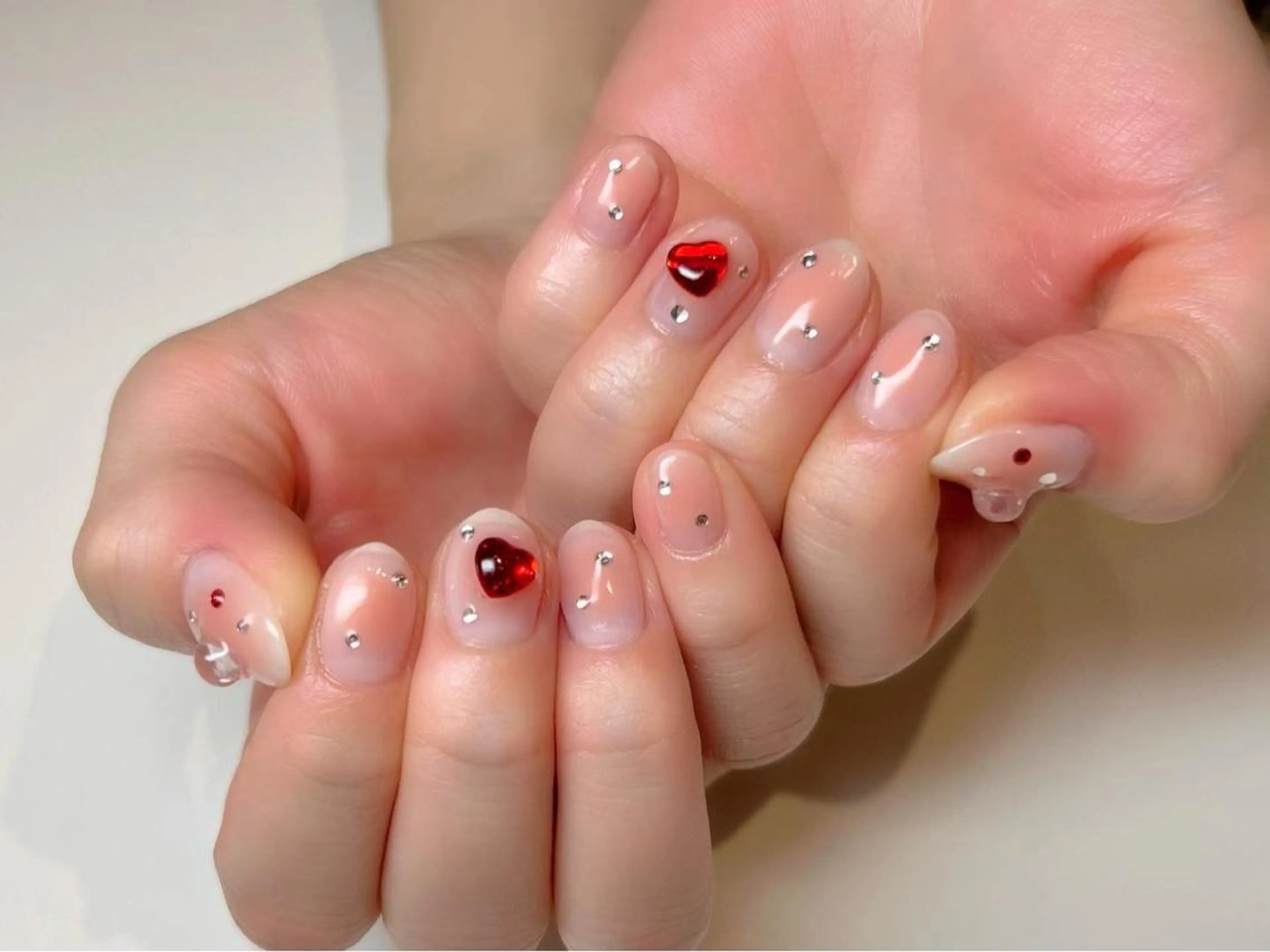 ネイル ONIKA Nail 青山通り店所属・ONIKA Nail 表参道A4🦋2分のネイルデザイン