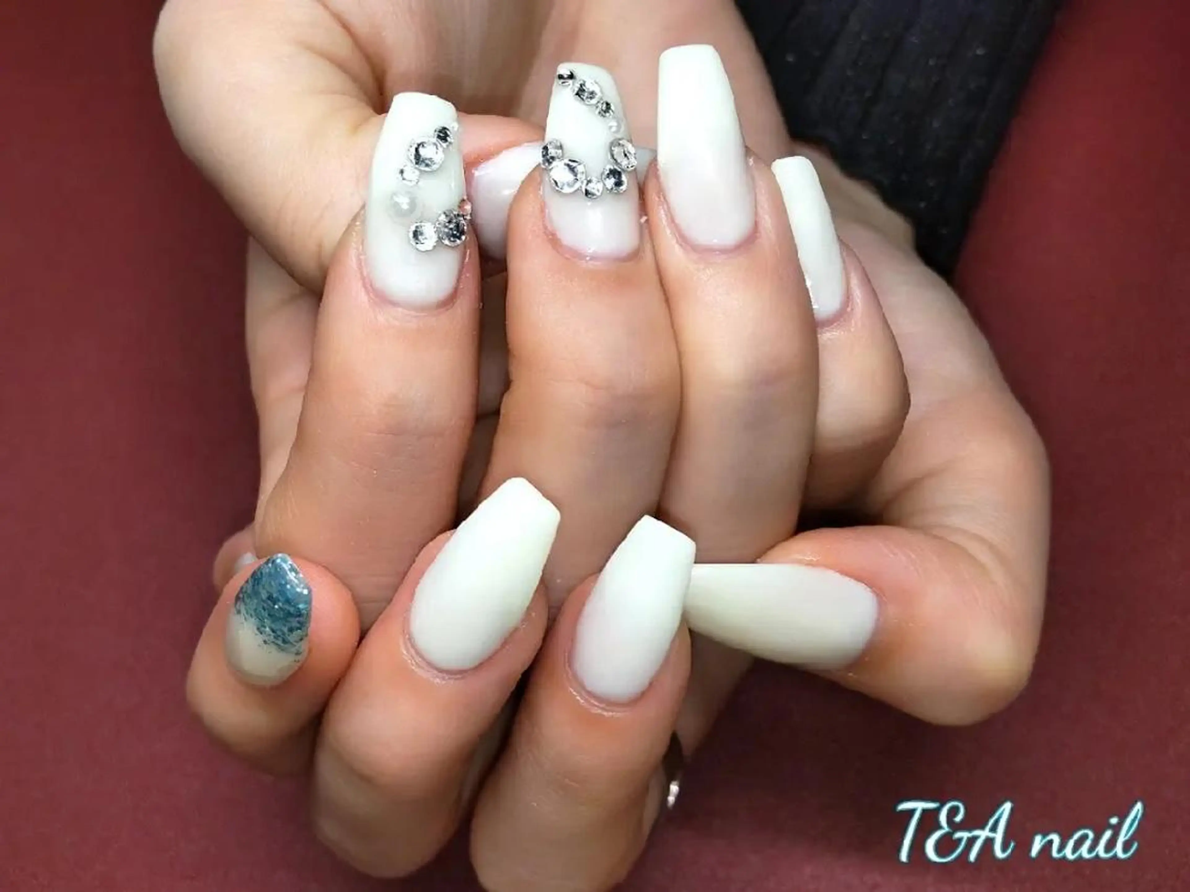 セミロング ネイル 長さ出し ジェルネイル ハート ニュアンスネイル スカルプネイル ハンドネイル T&A nailのネイルデザイン