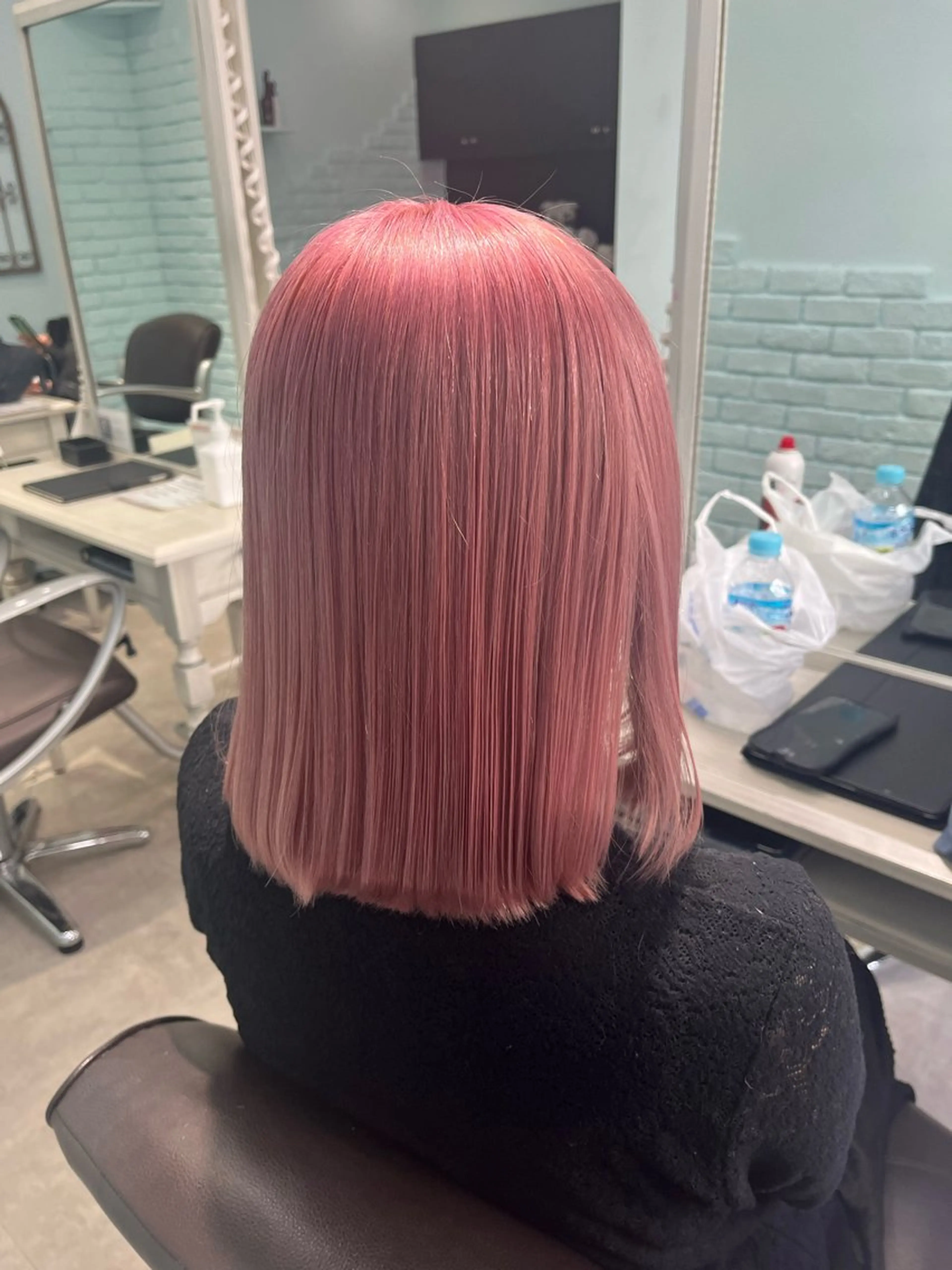 セミロング カラー ヘアアレンジ 🫧ハイトーン♡ ヘアメ/yuzu🫧のヘアスタイル