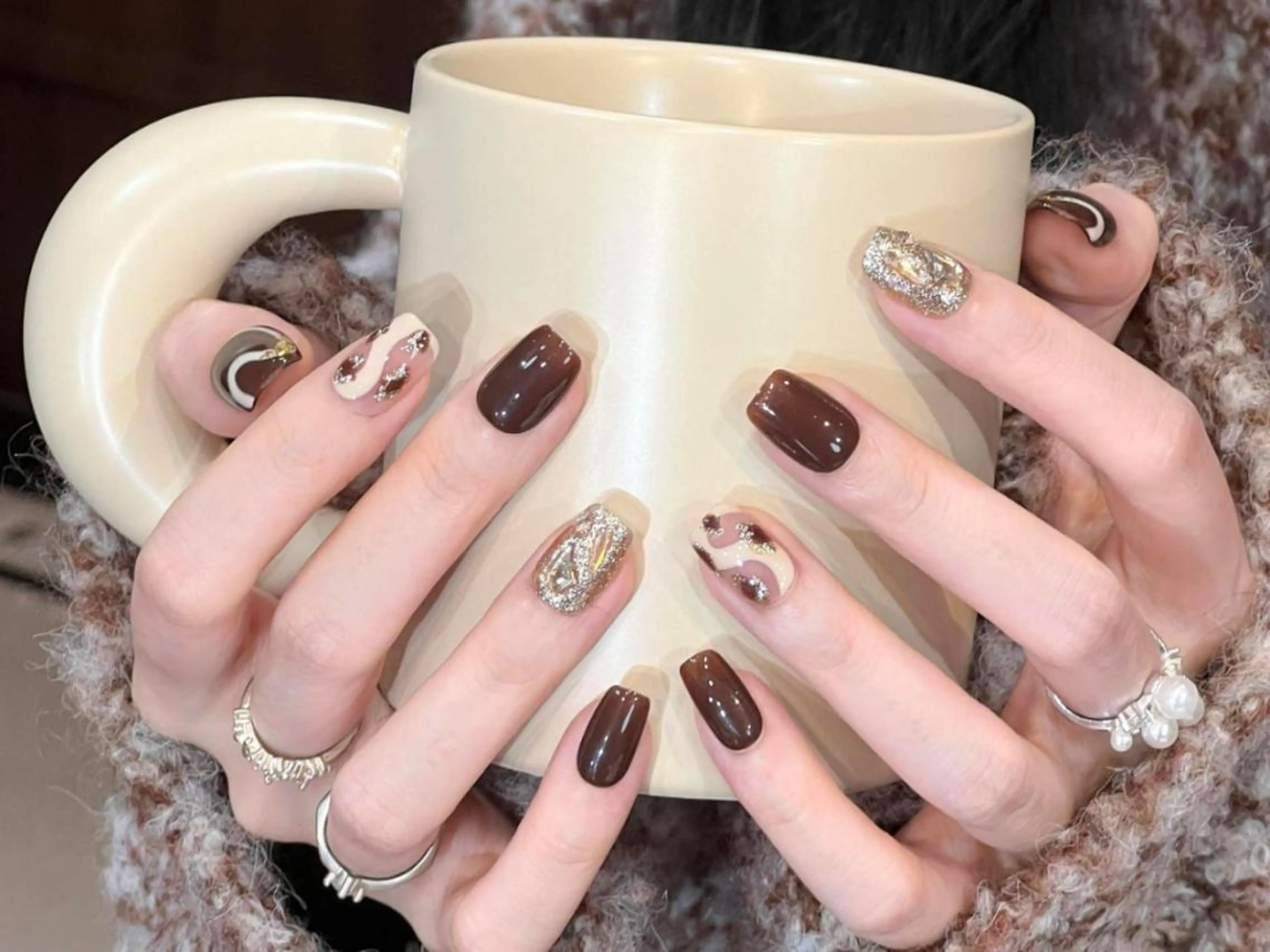 ネイル アートネイル オーロラネイル キラキラネイル 韓国ネイル 持ち込み ユ ズのネイルデザイン