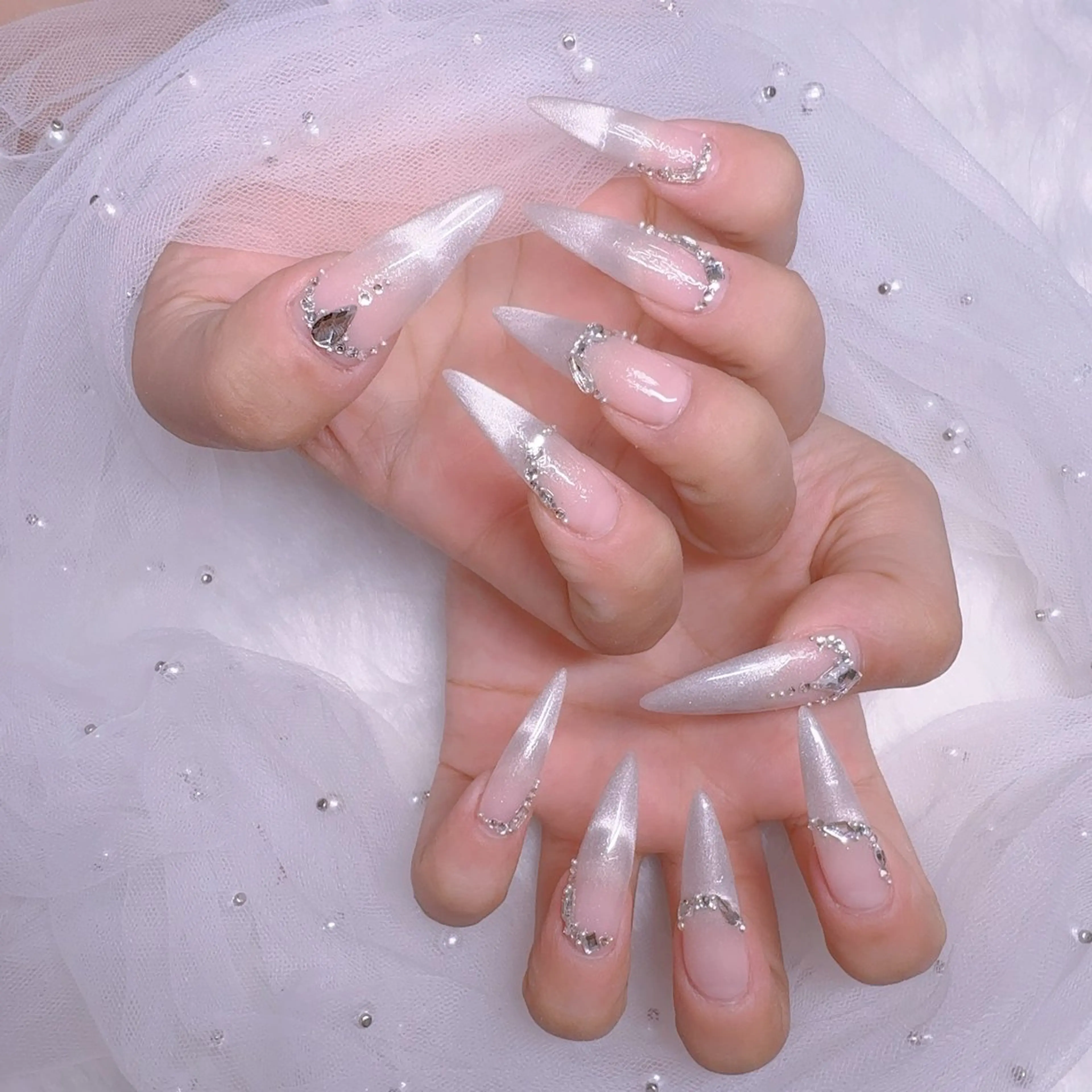 ネイル ハンドネイル ハンドケア minami ネイルのネイルデザイン