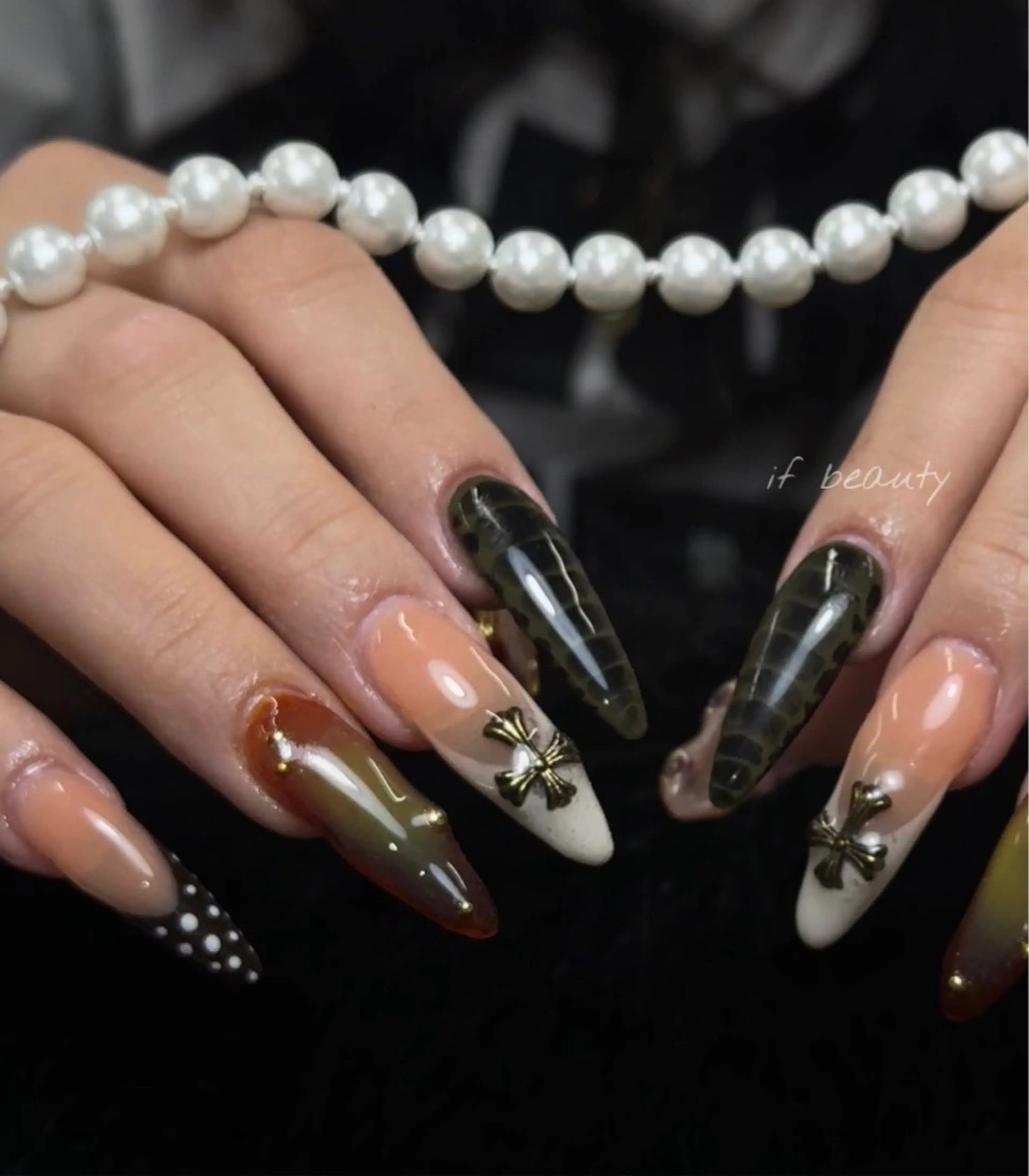 ネイル アートネイル ジェルネイル パラジェル ワンホンネイル ハンドネイル if Hair＆Nail Salon所属・IKA /海外ネイル /個性派/ワンホンのネイルデザイン