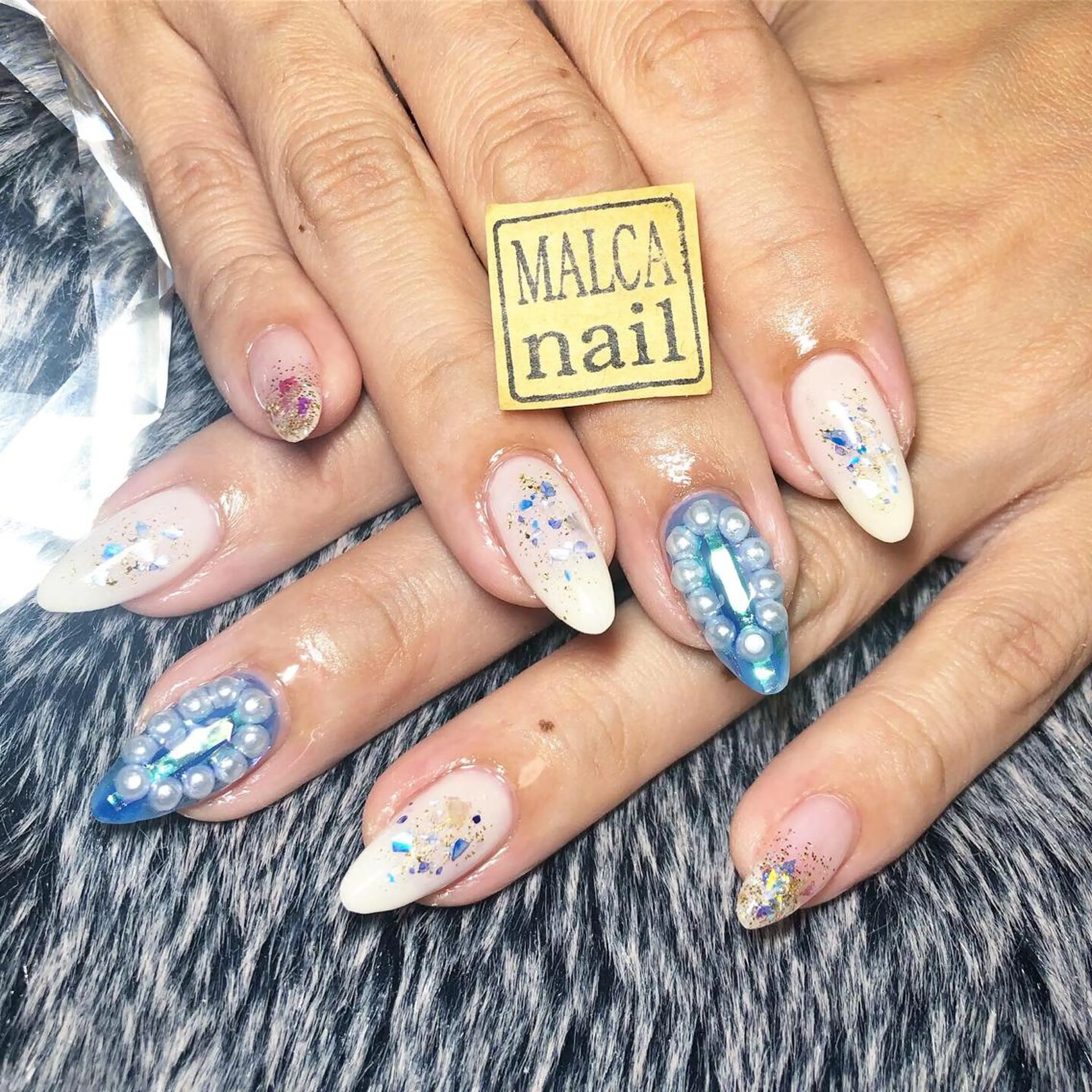 ショート カラー パーマ ヘアアレンジ キッズ ネイル マツエク・マツパ ハンドネイル MALCAnail(マルカネイル)所属・荒木 莉奈のネイルデザイン