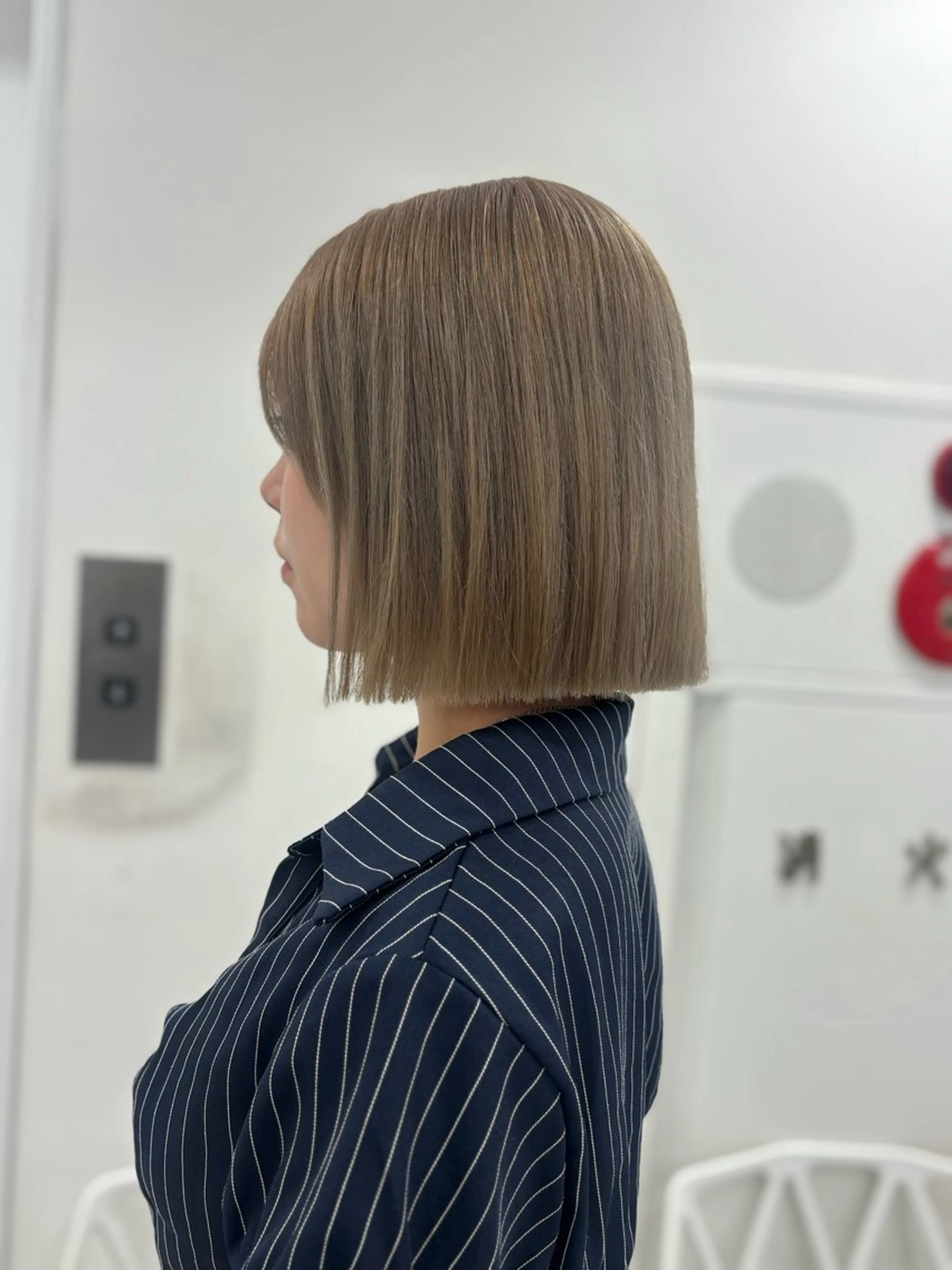 ショート ヘアカラー 渋谷🥇wカラー 特化美容師のヘアスタイル