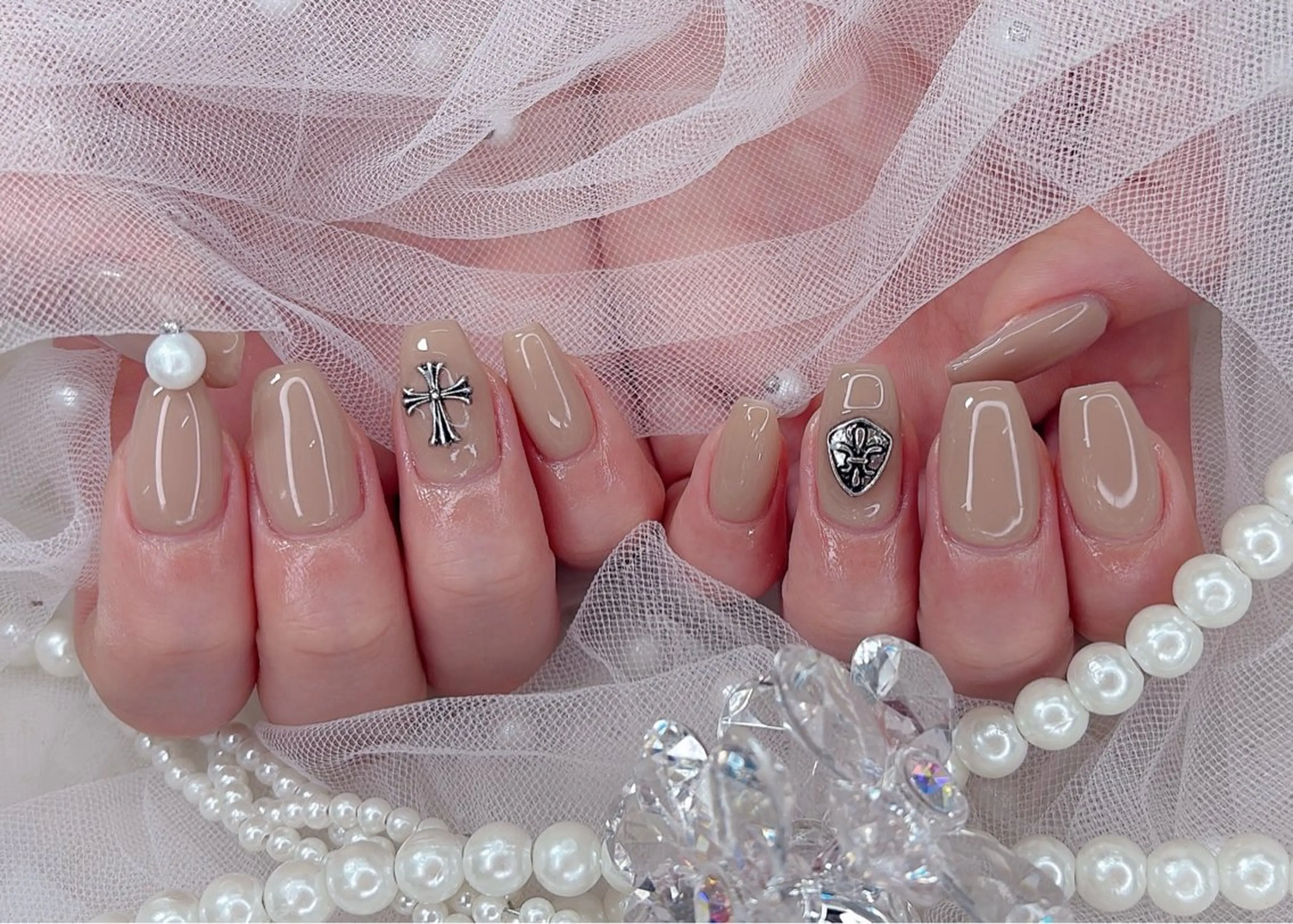 ネイル R nailsalon所属・ナ ナのネイルデザイン