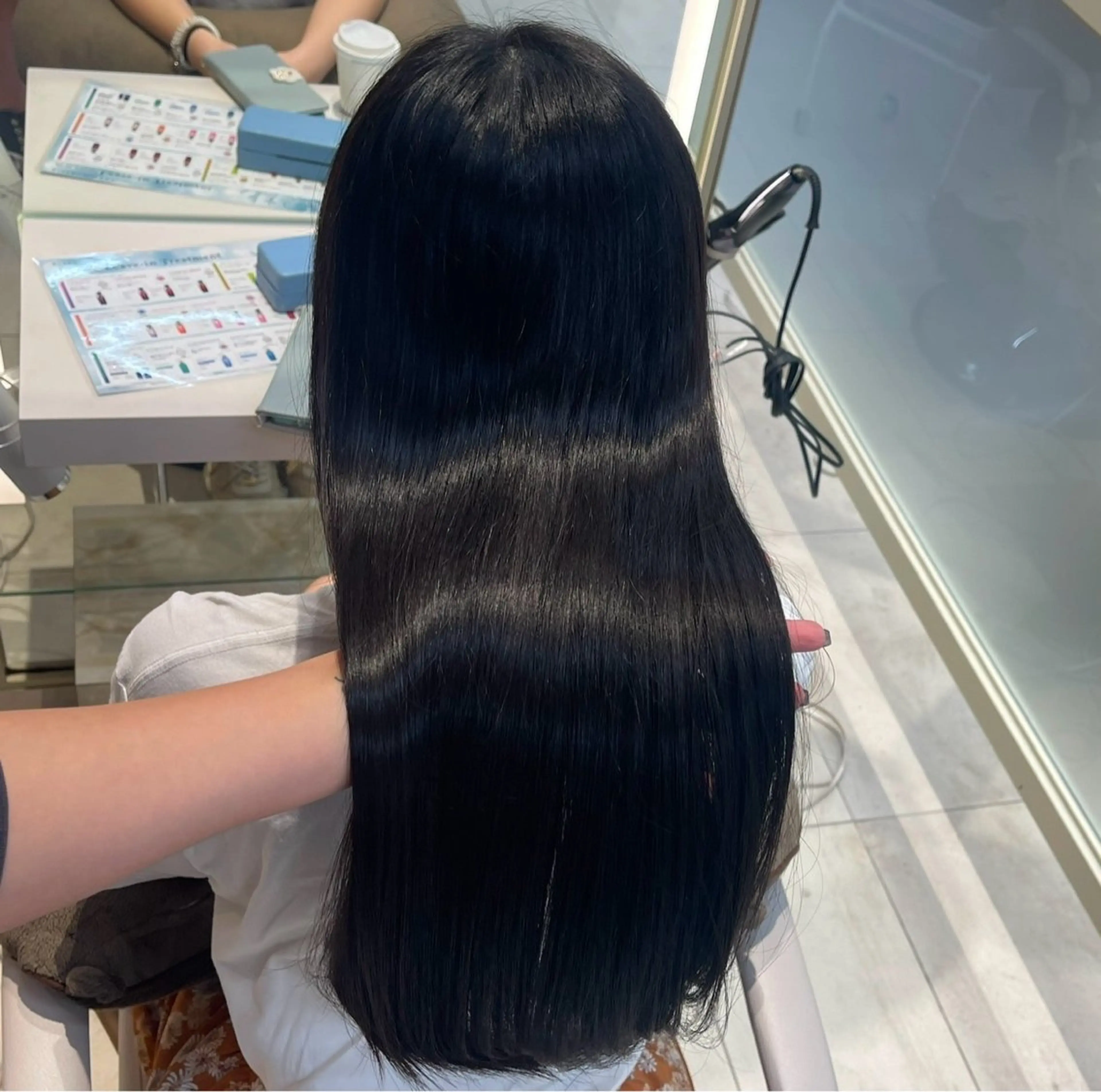 よねけん😁 透明感/艶感のヘアスタイル