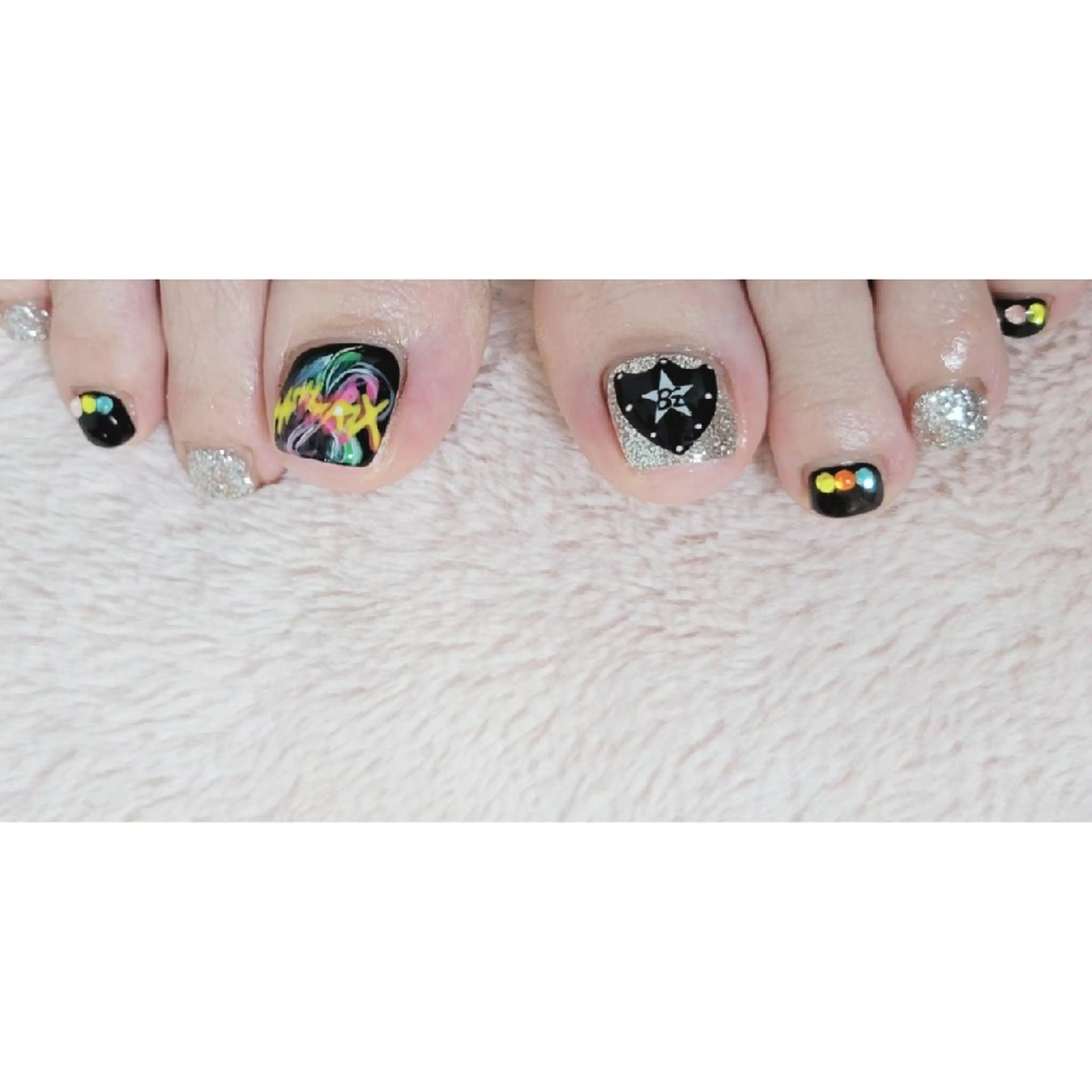 ネイル フットネイル ネイルサロンほっこり kanaのネイルデザイン