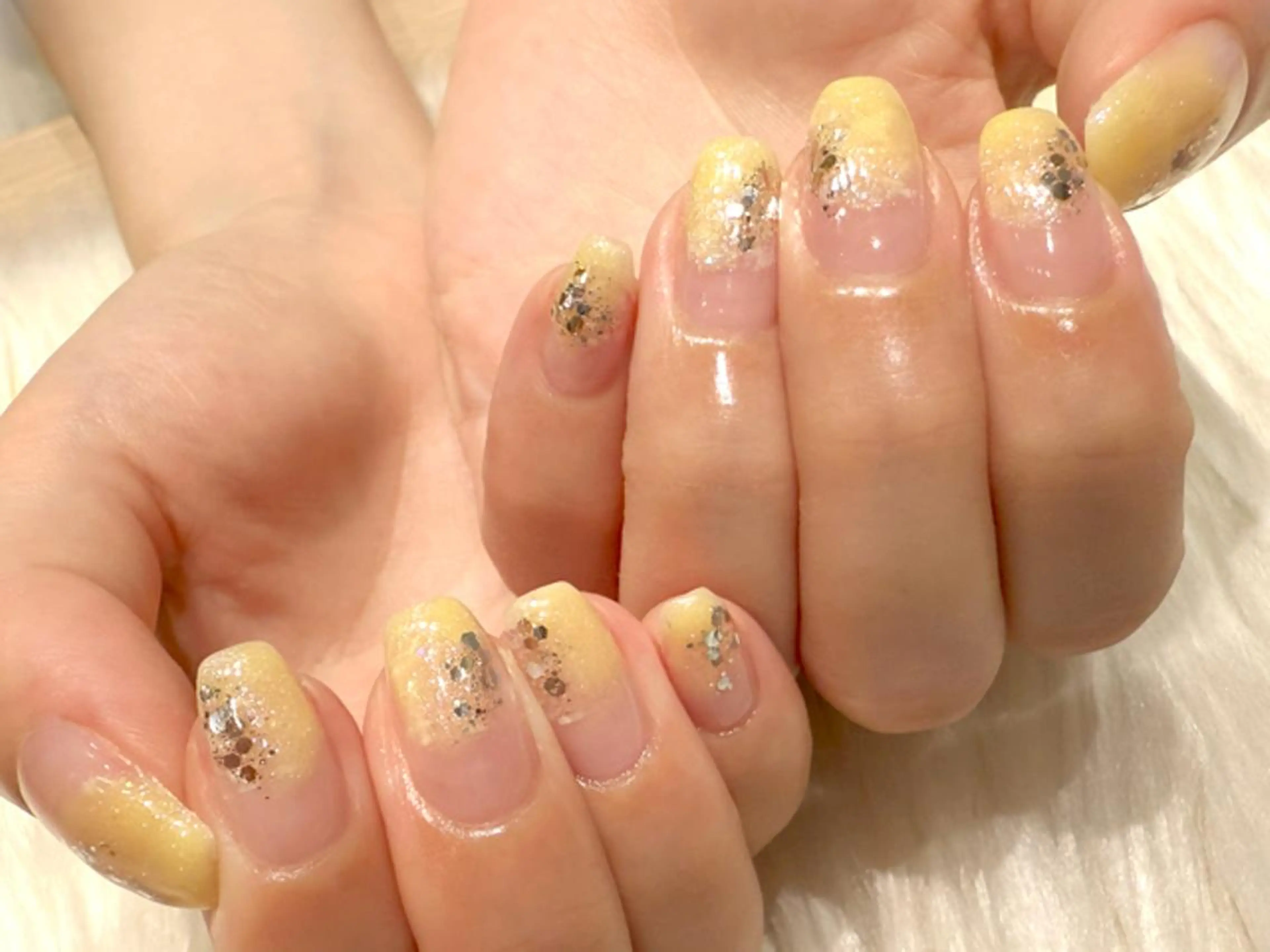 ネイル ニュアンスネイル ハンドネイル Kanai Harukaのネイルデザイン