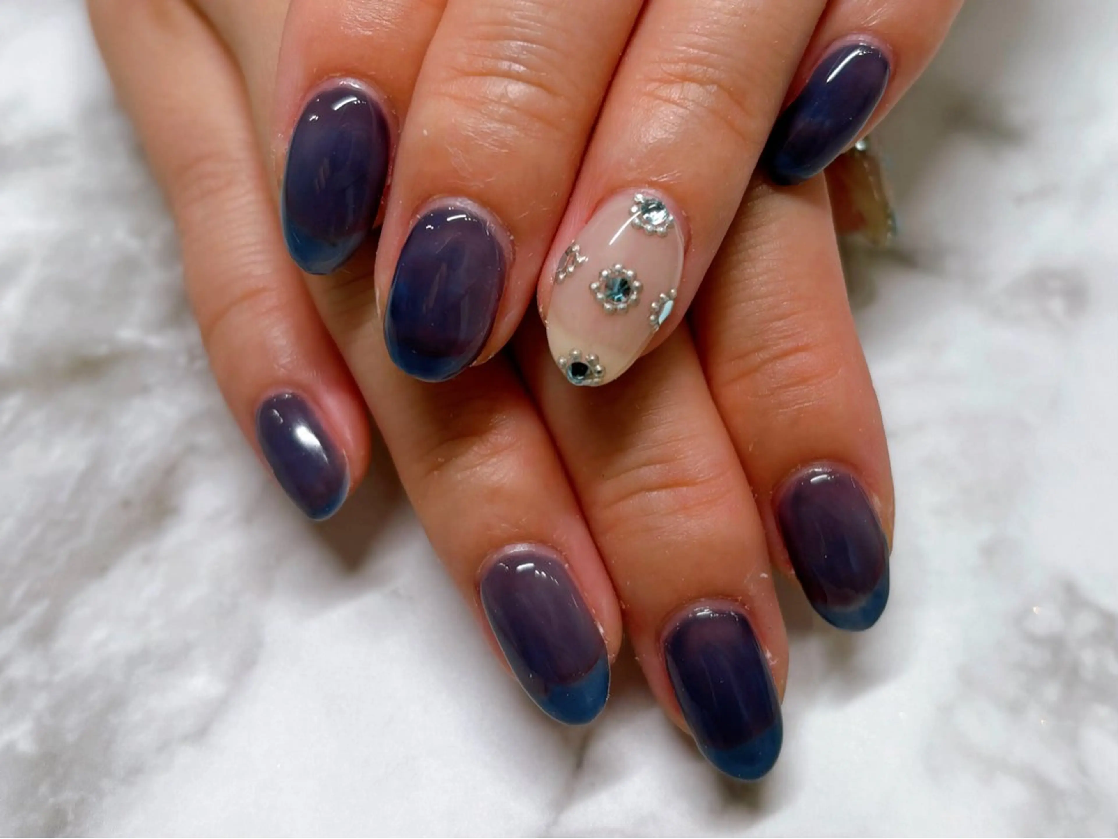 ネイル アートネイル ネイビー ハンドネイル Lani🌈Nail Konatsuのネイルデザイン