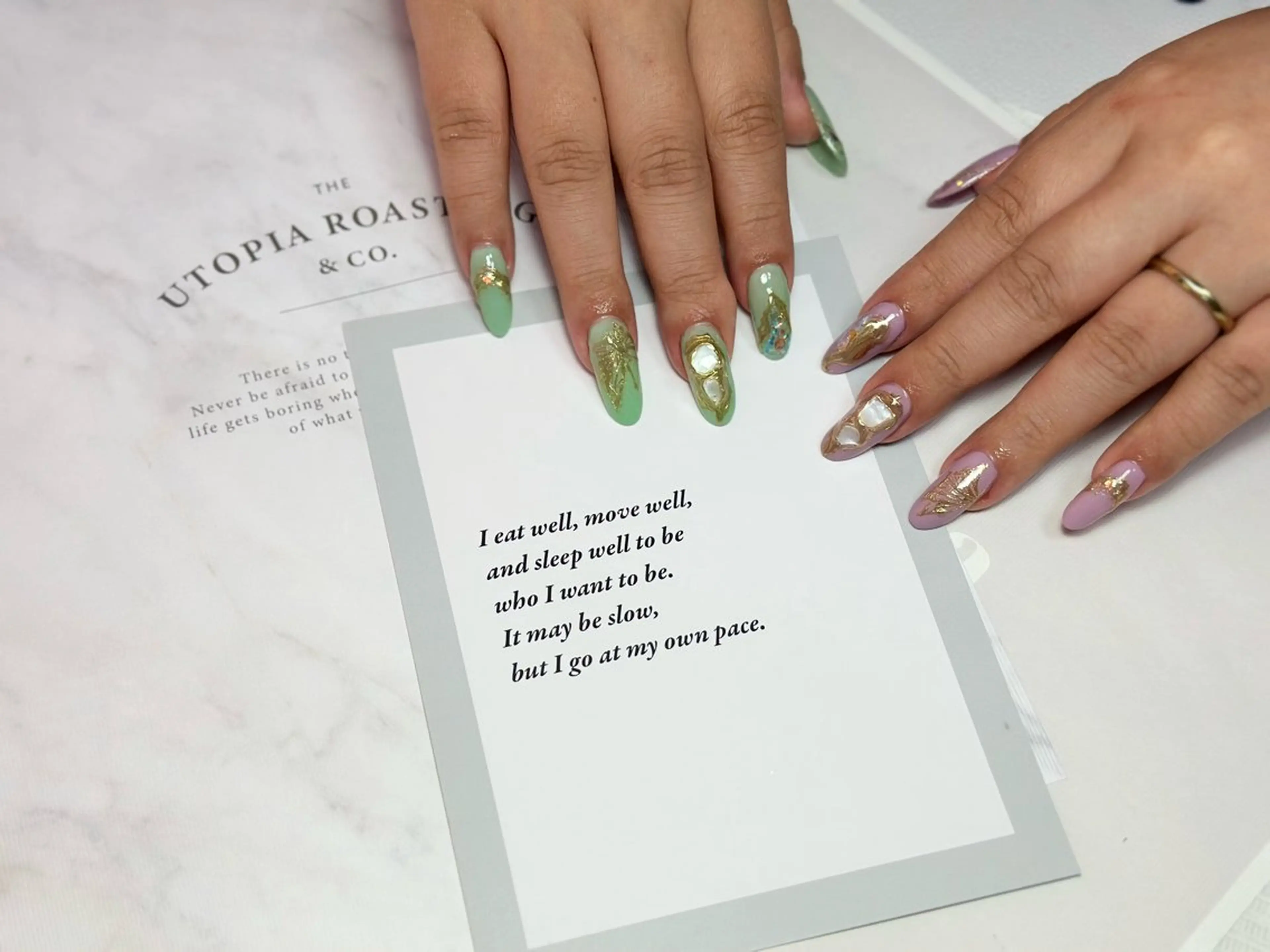 ネイル ハンドネイル ハンドケア nail salon Feerieのネイルデザイン