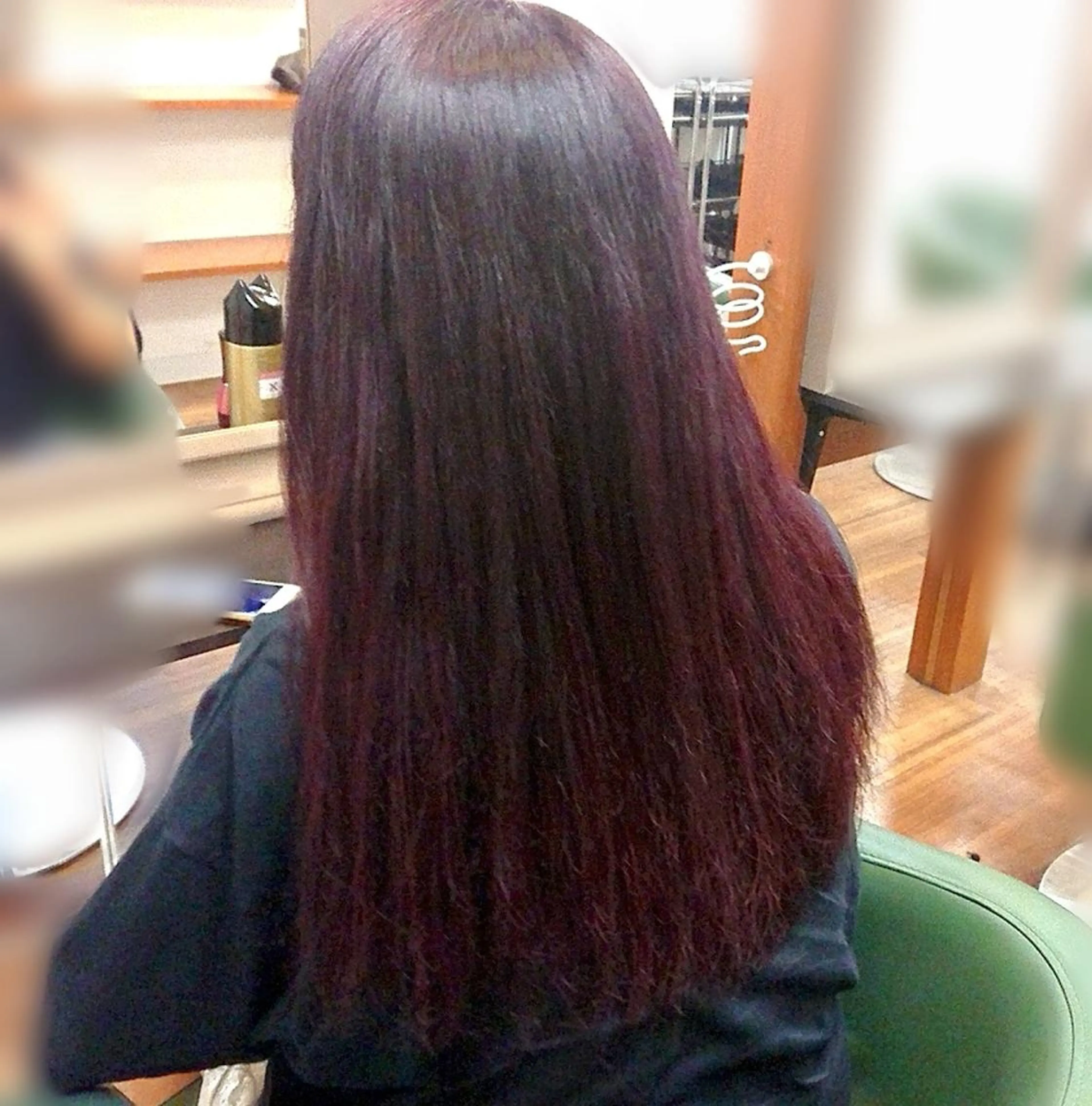 ロング パープルカラー カット ヘアカラー トリートメント 渡辺 康行のヘアスタイル