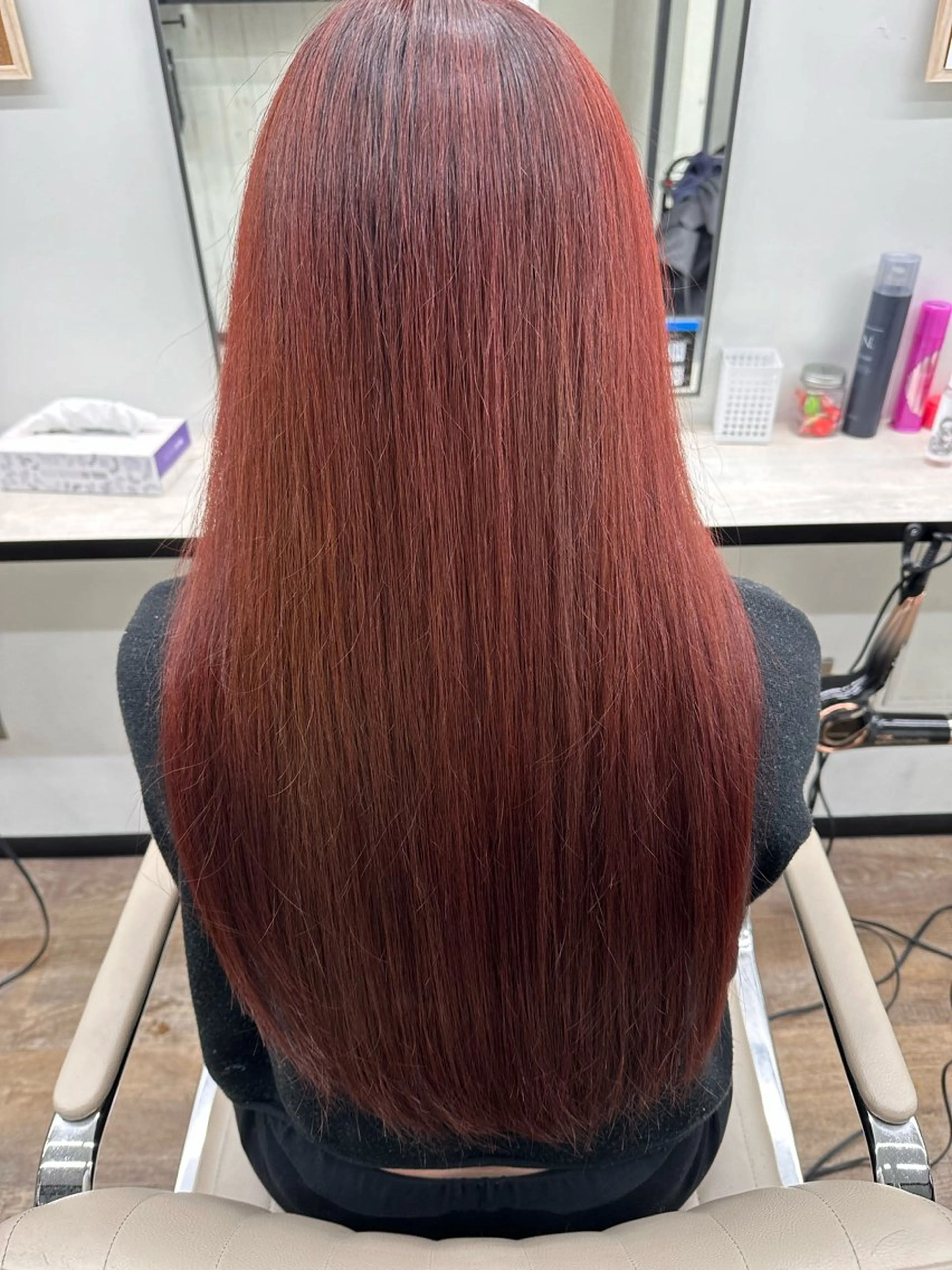 カラー ブリーチ ブラウンカラー ブリーチなしカラー レッドカラー Uhair本山所属・⟡.·mamiya 縮毛矯正/ヘアセットのヘアスタイル