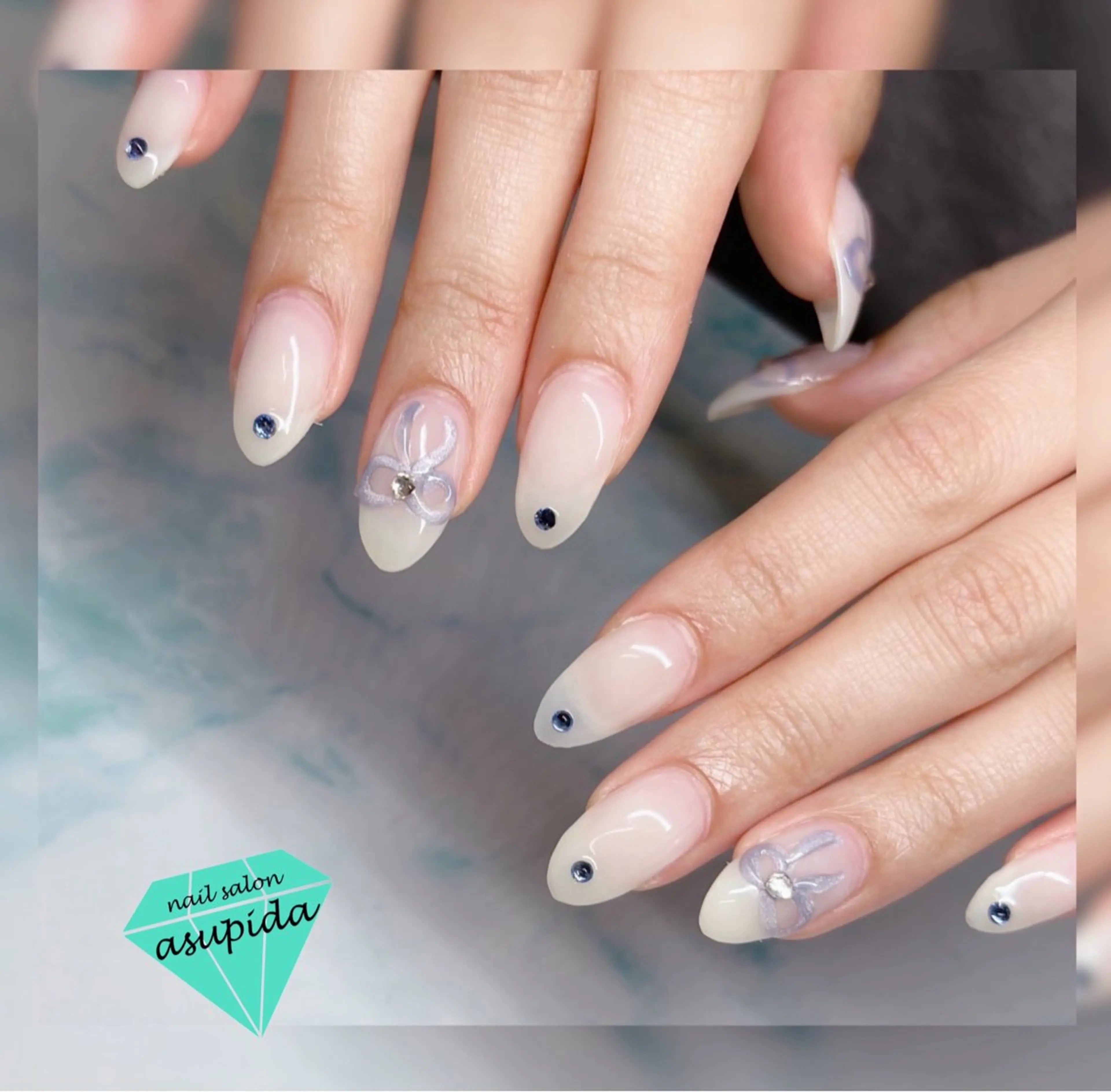 ネイル アートネイル ストーンネイル nailsalon asupida所属・nail salon asupidaのネイルデザイン