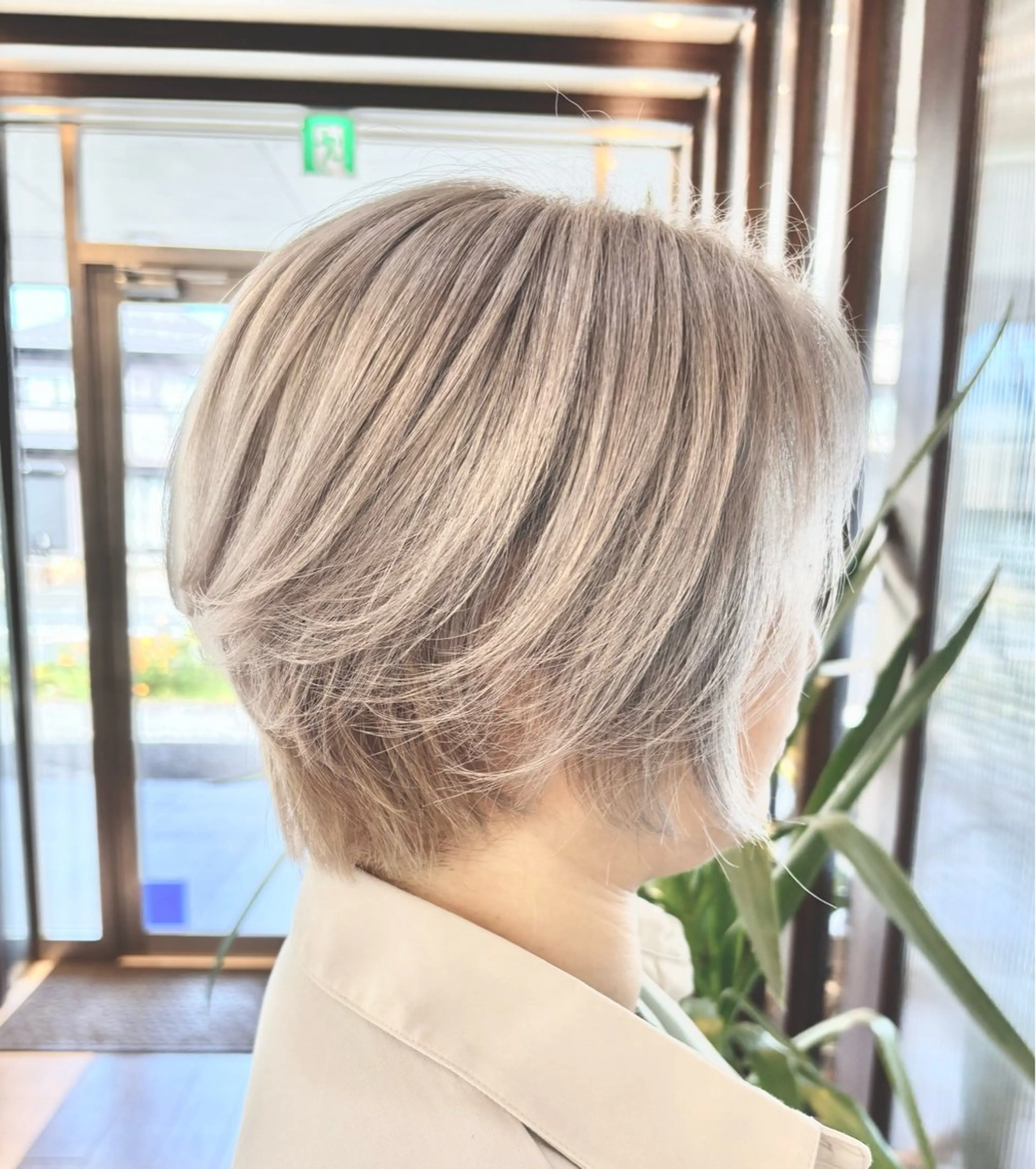 ショート 鈴木 千恵子のヘアスタイル