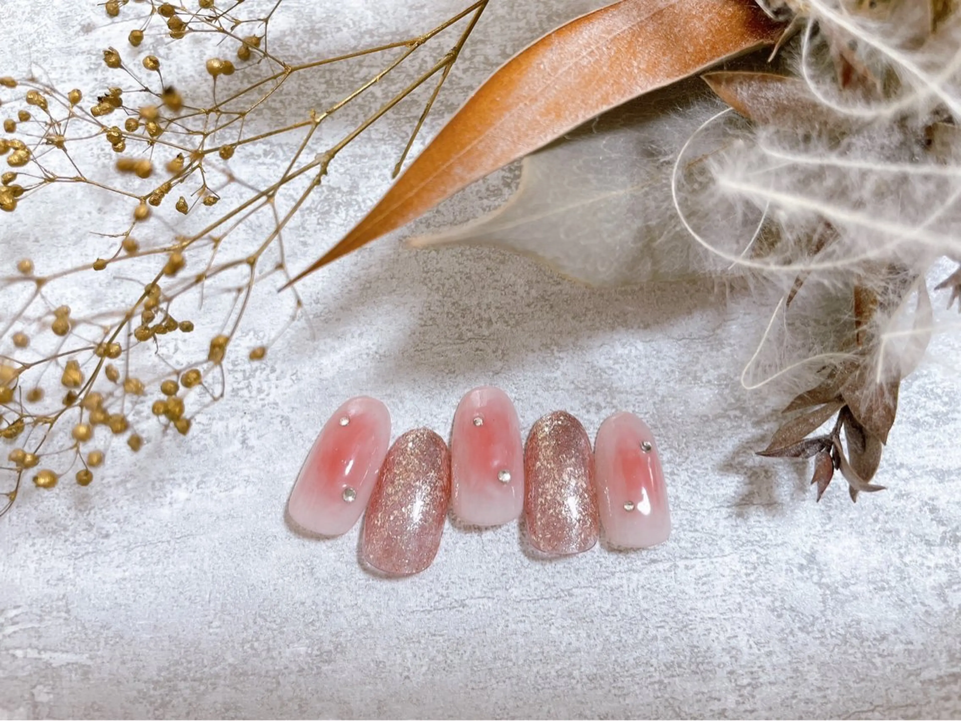 ネイル オーロラネイル フットネイル フレンチネイル ジェルネイル マグネットネイル ハンドネイル kiki nail 二子玉川のネイルデザイン