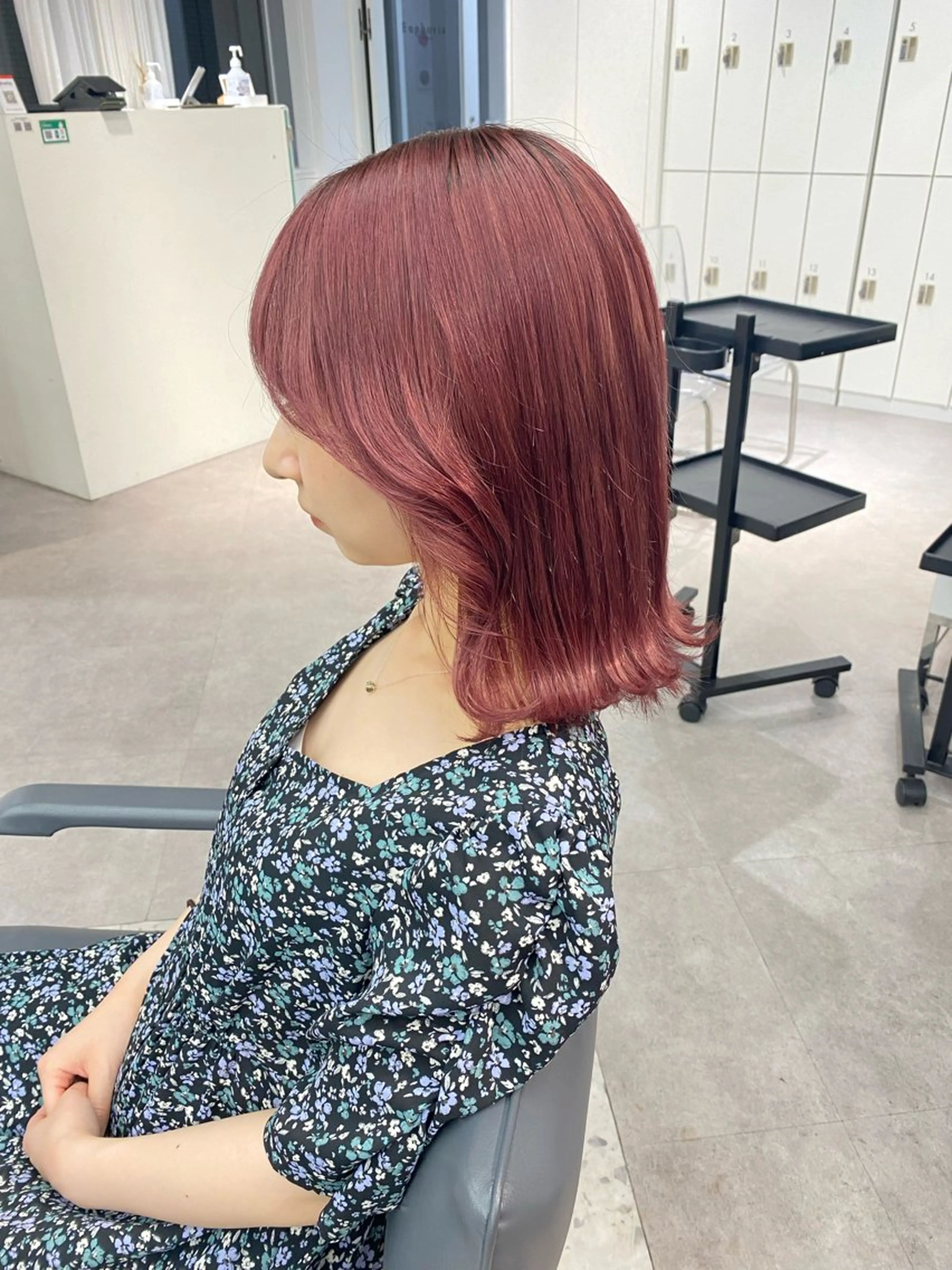 ミディアム カラー ブリーチ Euphoria SHIBUYAGRANDE所属・🎀カットモデル募集 🎀AKARI🎀のヘアスタイル