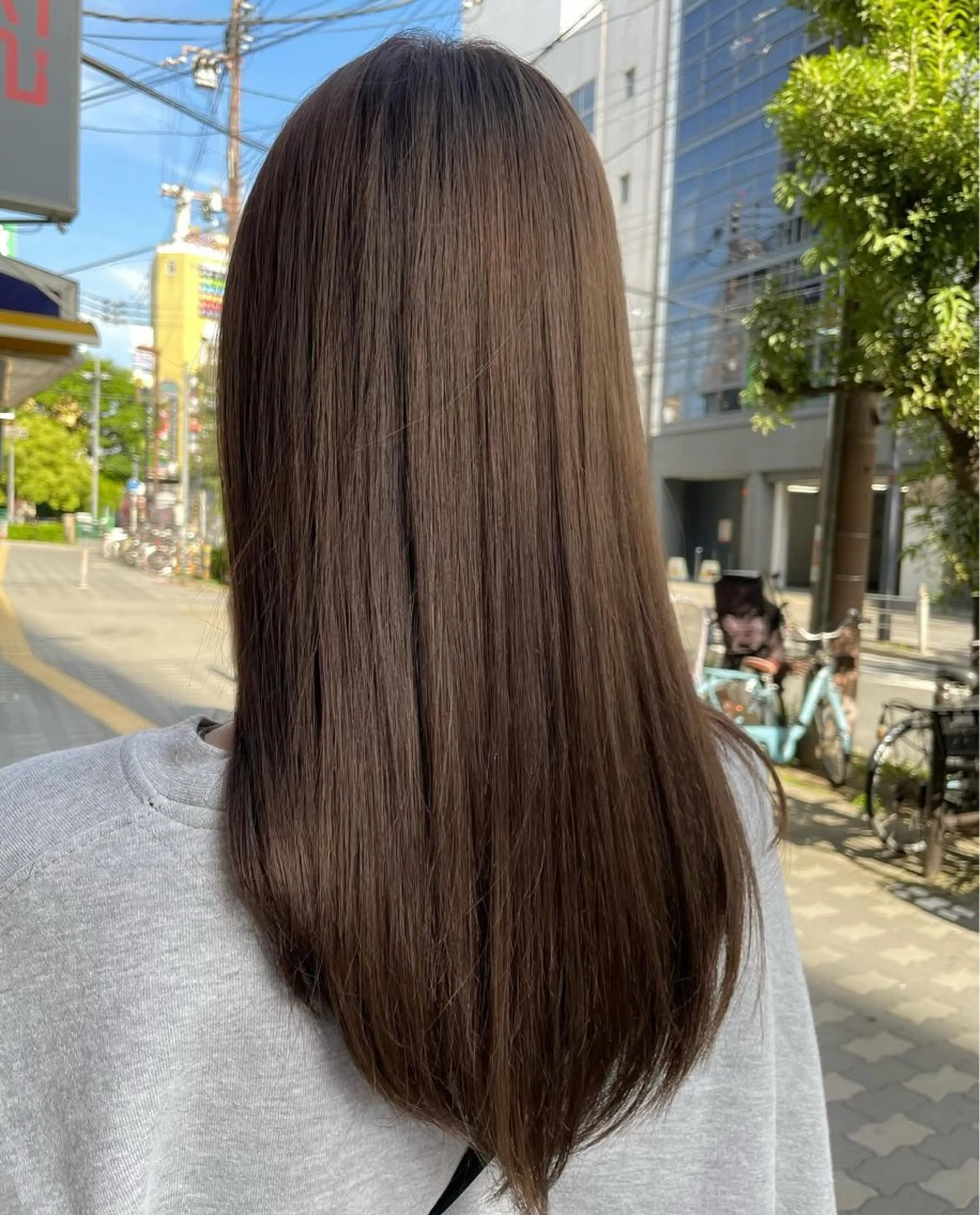 ロング カラー 生尾 虹水のヘアスタイル