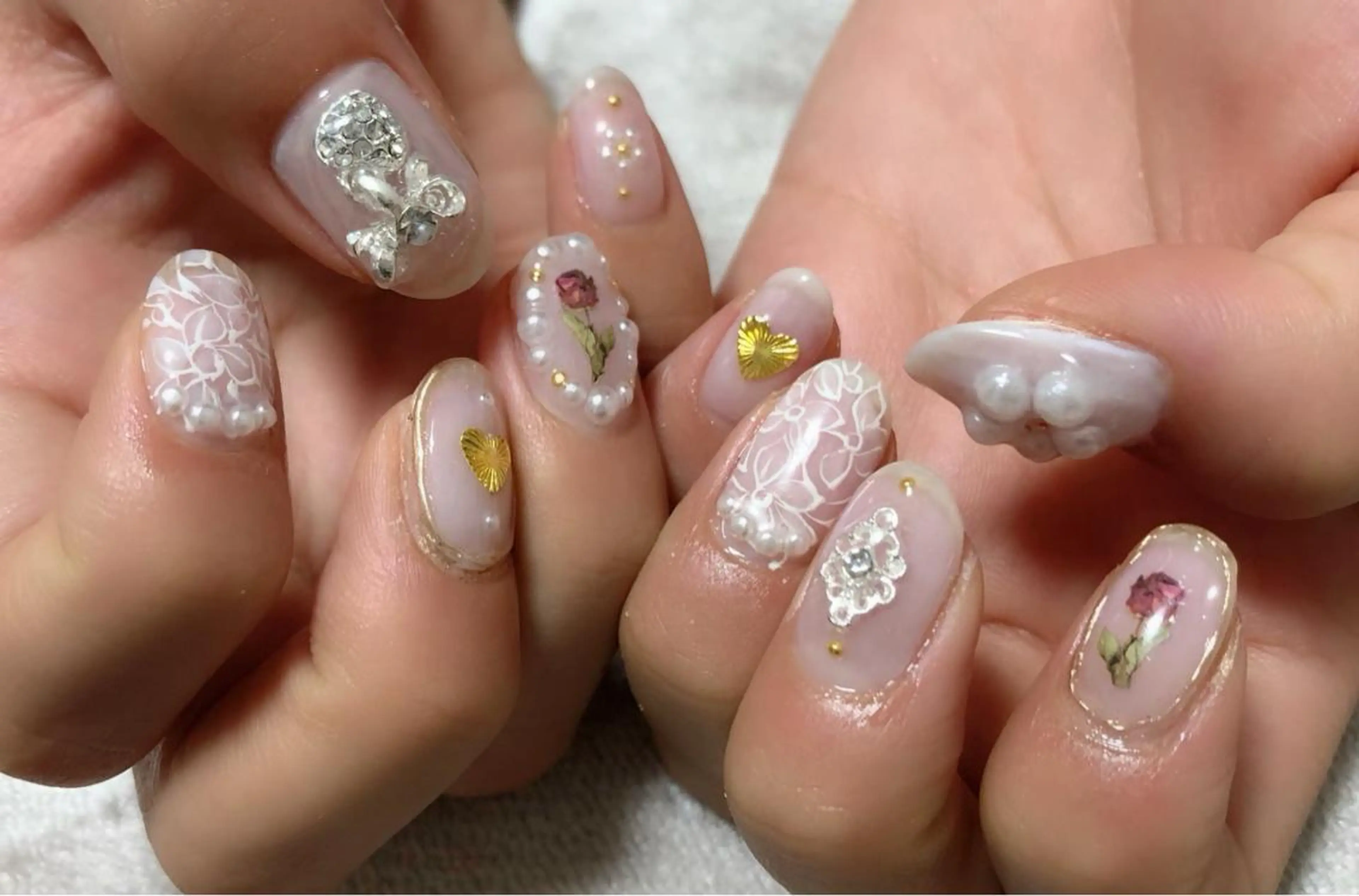 ネイル ハンドネイル t. yoshizawaのネイルデザイン