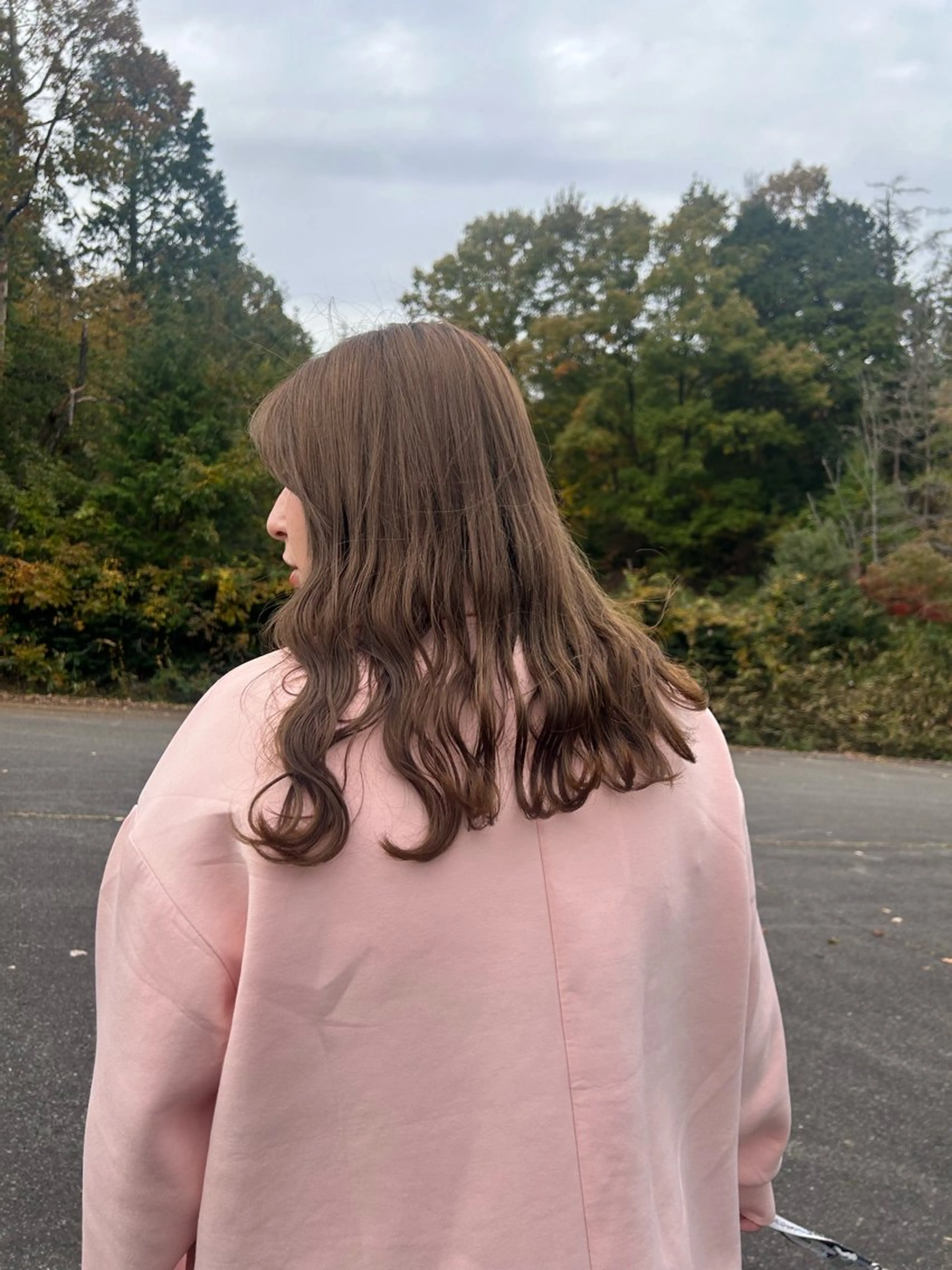 セミロング カット ヘアカラー CLEO hair fika所属・山本 夏樹のヘアスタイル