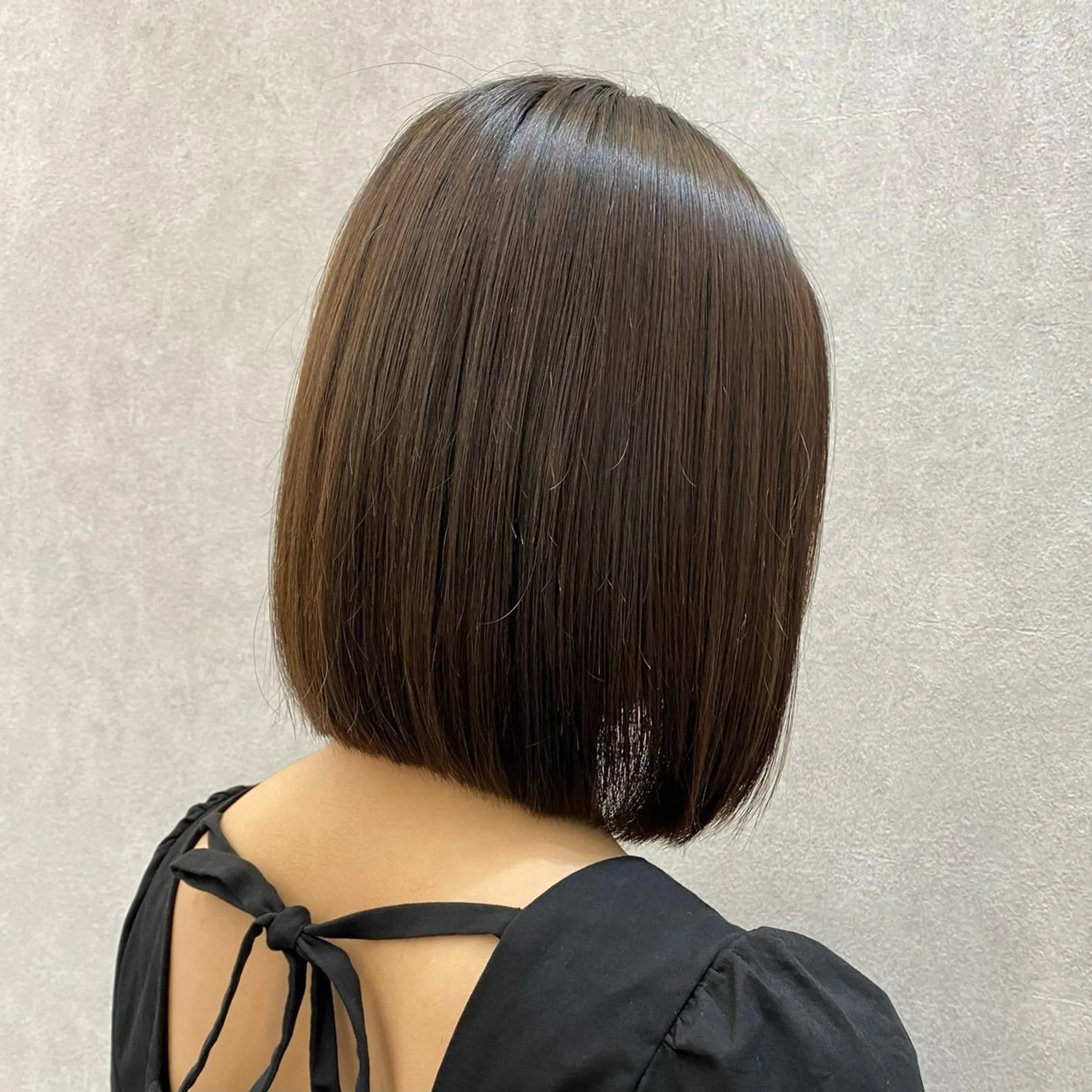 ミディアム カラー 切りっぱなしボブ ボブレイヤー アッシュ アッシュブラウン ベージュカラー ボブ/髪質改善 jionのヘアスタイル