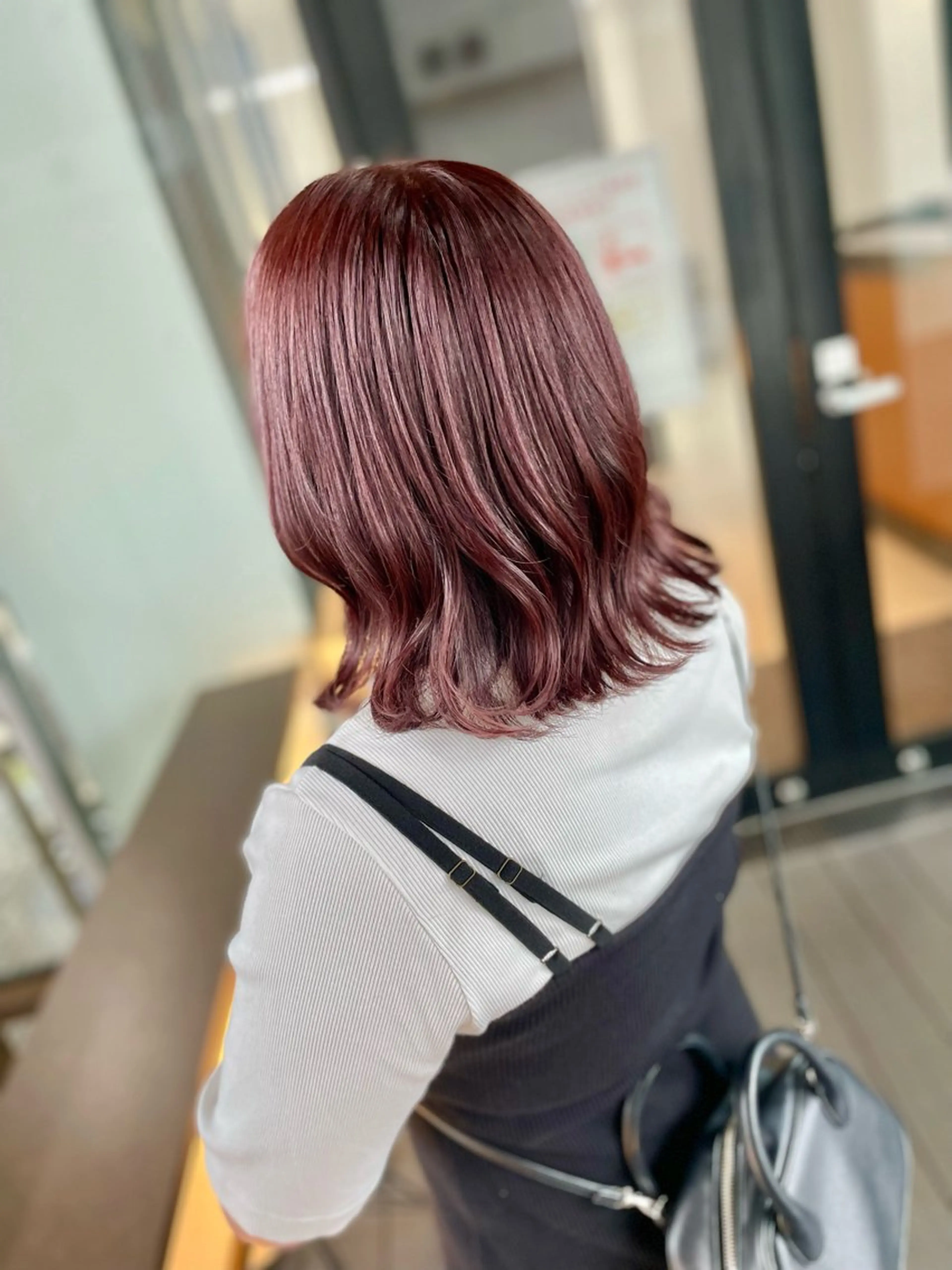ショート カラー ブリーチ 透明感カラー デート カット ヘアカラー トリートメント ヘアセット BOOTH share saron所属・今井 勝也のヘアスタイル