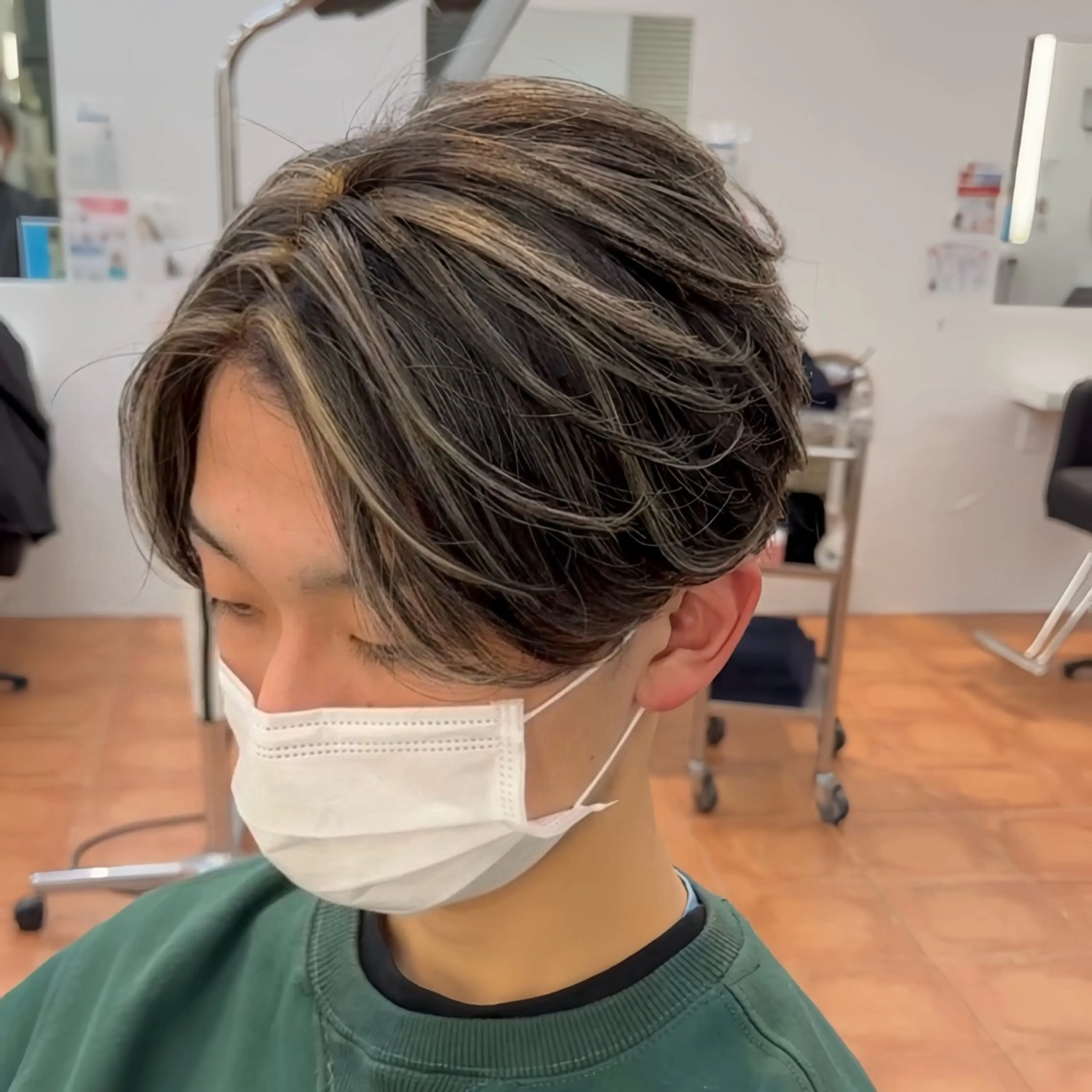 カラー メンズ 𝐚𝐨𝐢 メンズ ‪‪/メッシュのヘアスタイル