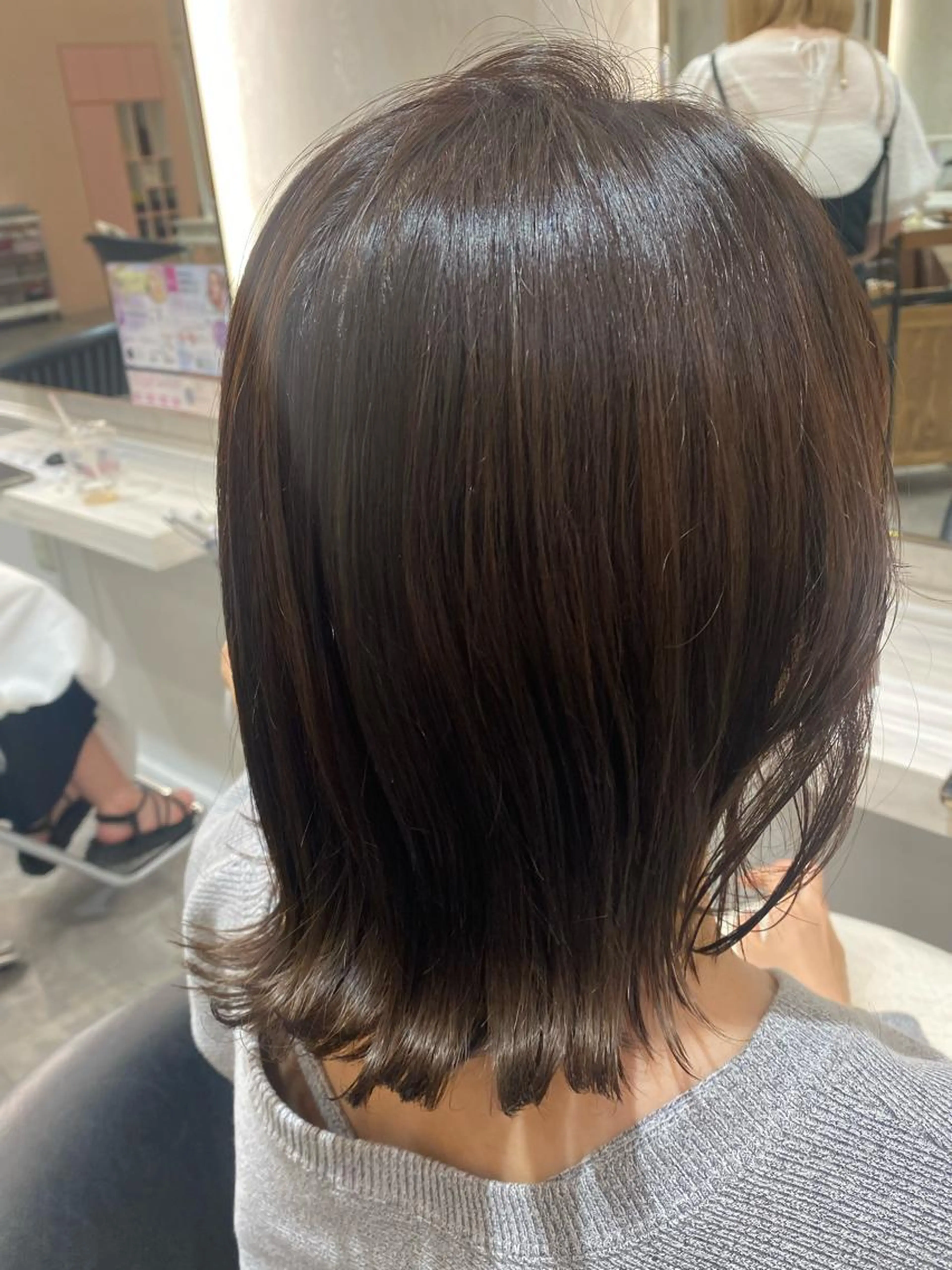 ワンカラー➕選べるクイックAujuaシャンプートリートメント付き🧴の写真