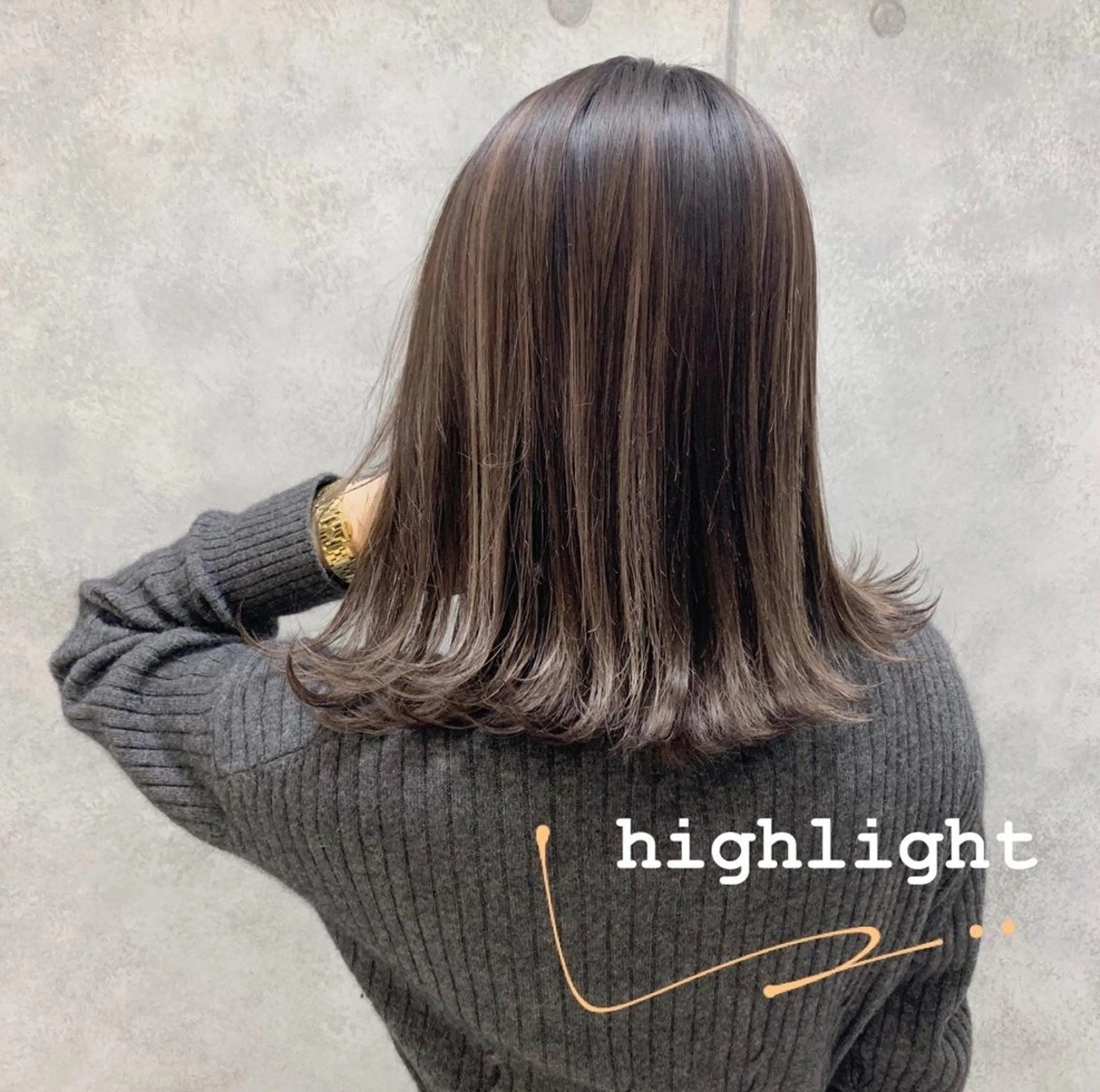 ミディアム 【Luis なんば】のヘアスタイル