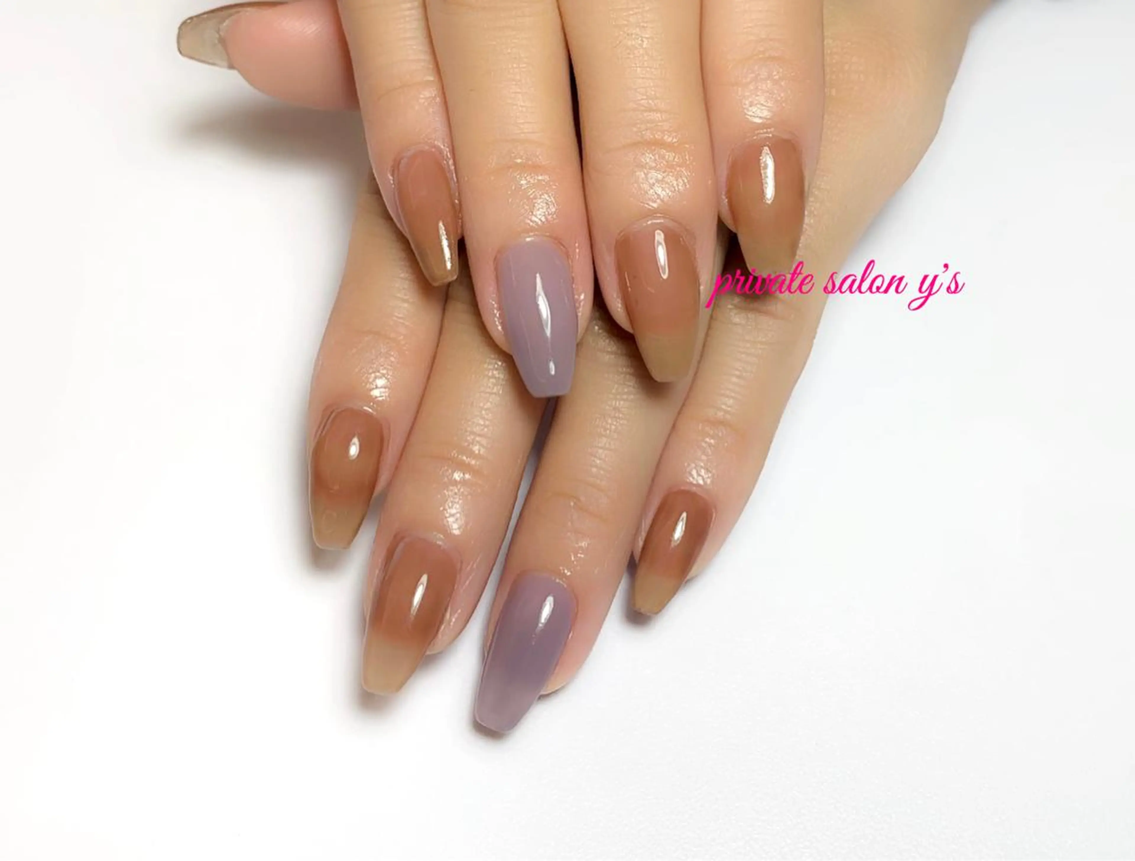 ネイル y' sのネイルデザイン