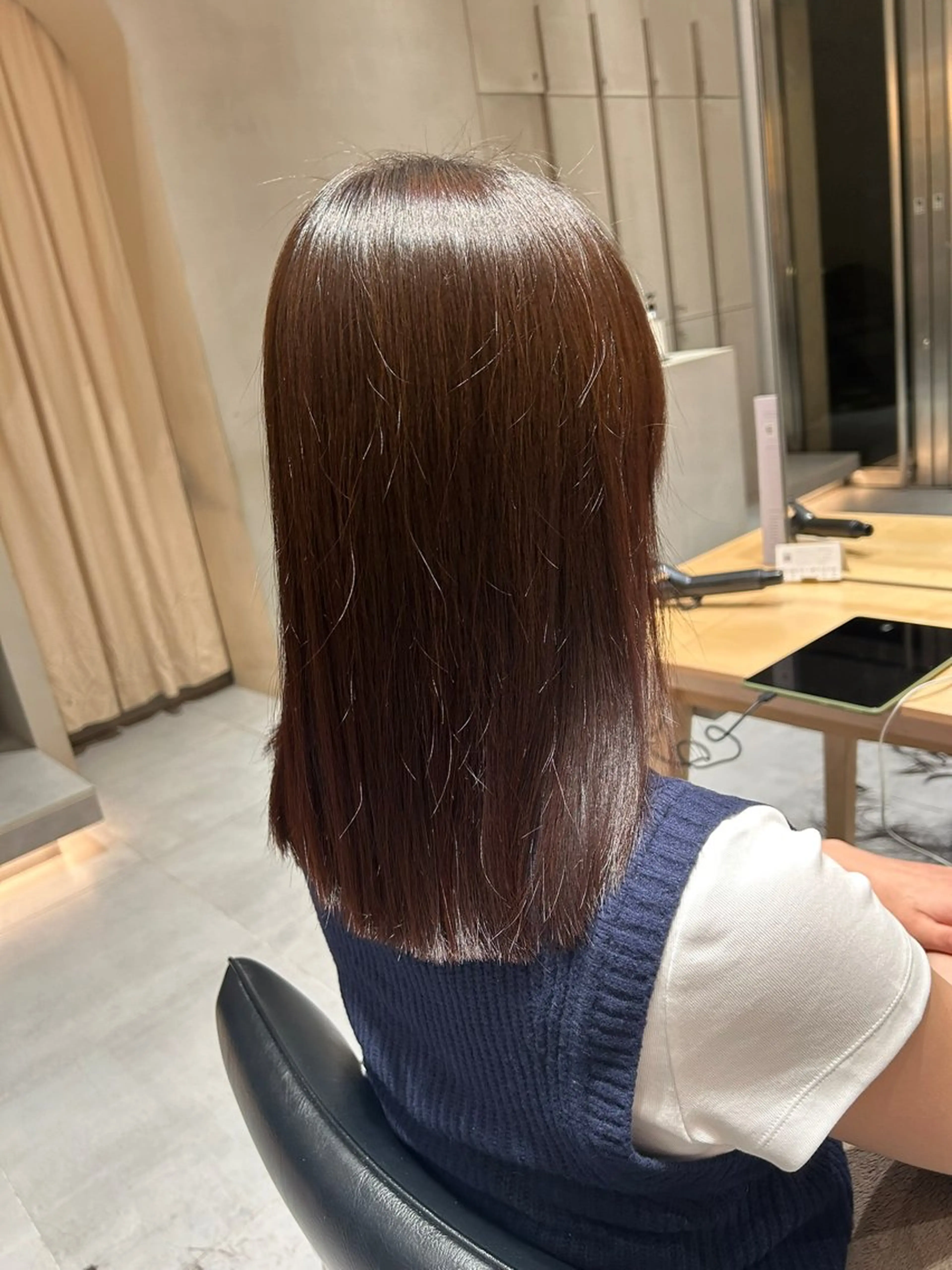 セミロング レイヤーカット/ 透明感カラー🪼風香のヘアスタイル