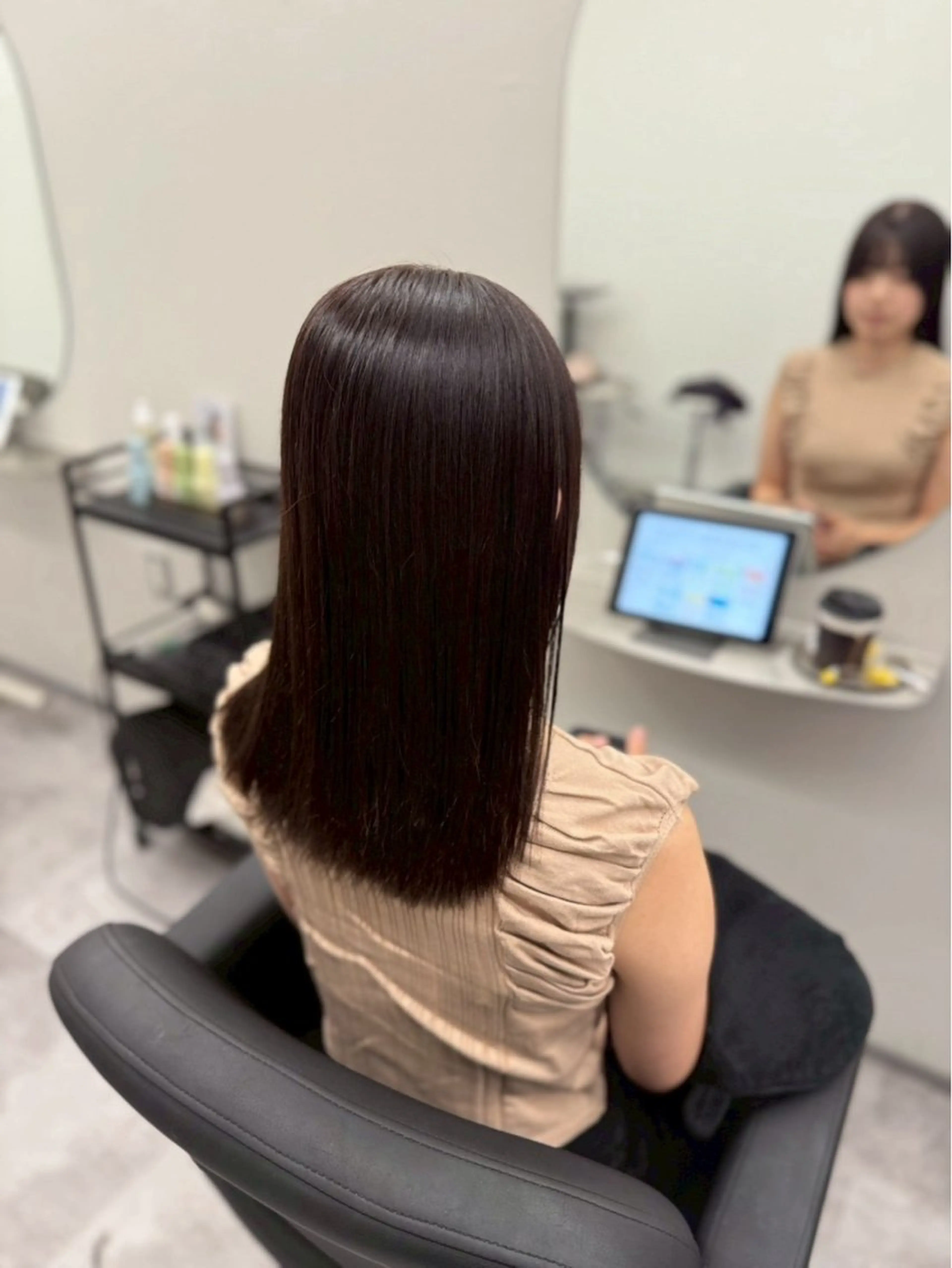 ロング カラー ice prodby bloom所属・榎本 ようなのヘアスタイル