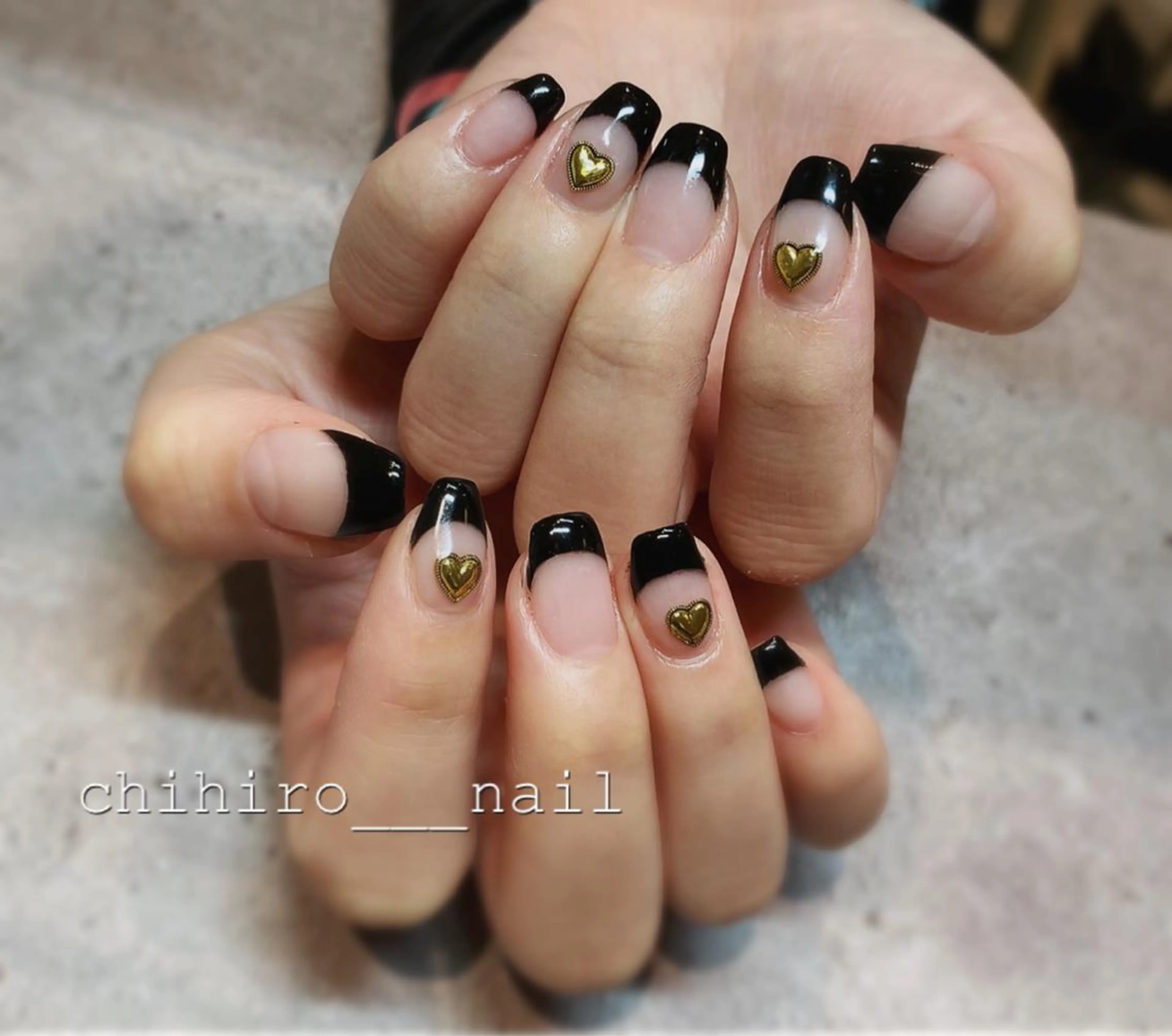 ミディアム カラー ネイル グラデーションカラー アートネイル フレンチネイル ジェルネイル グラデーション ハンドネイル beauty salon ma'am所属・chihiro 小路ネイルのネイルデザイン