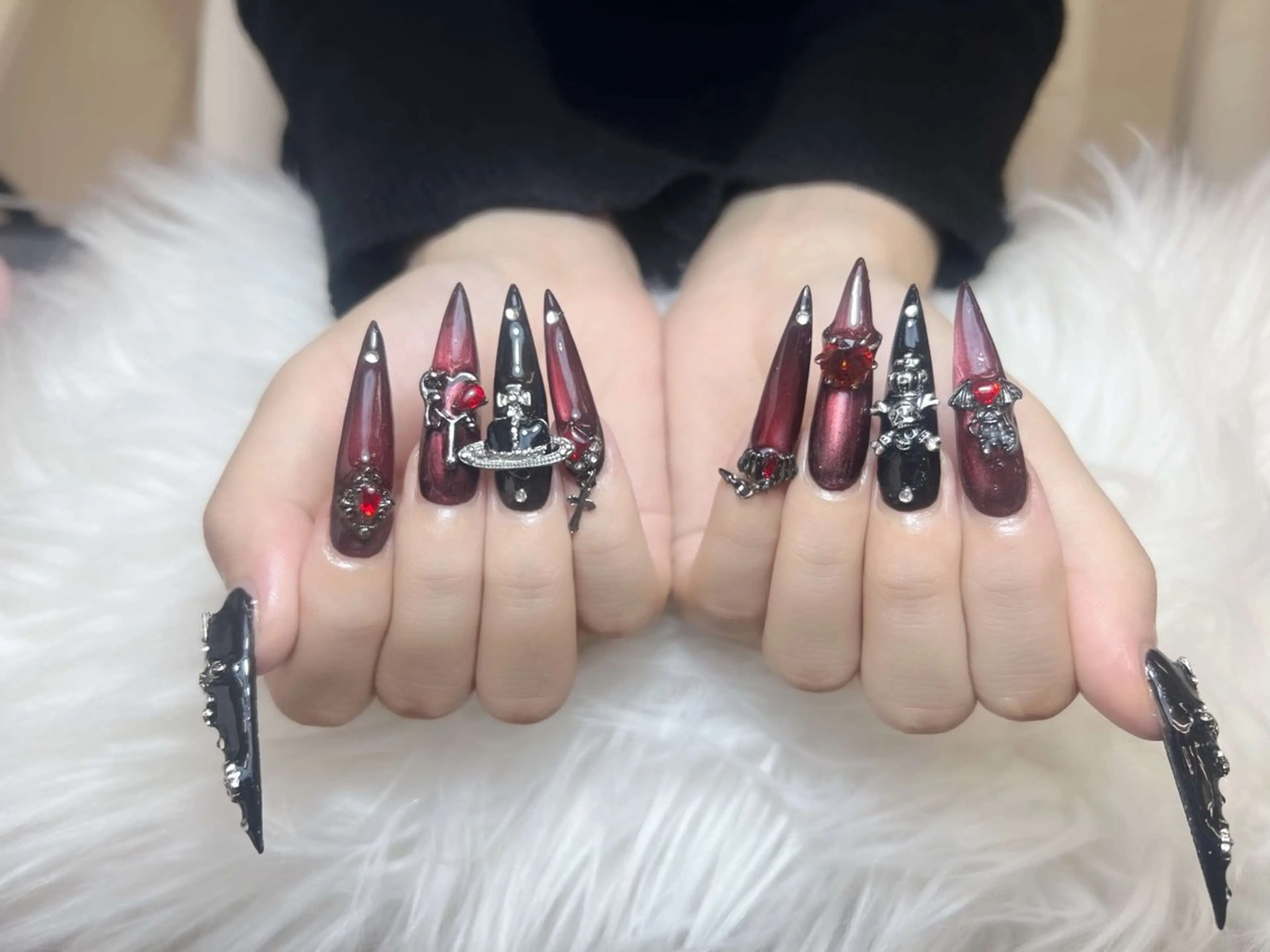ネイル オーロラネイル チークネイル 長さ出し フットネイル フレンチネイル happy nail所属・Happy Nailのネイルデザイン
