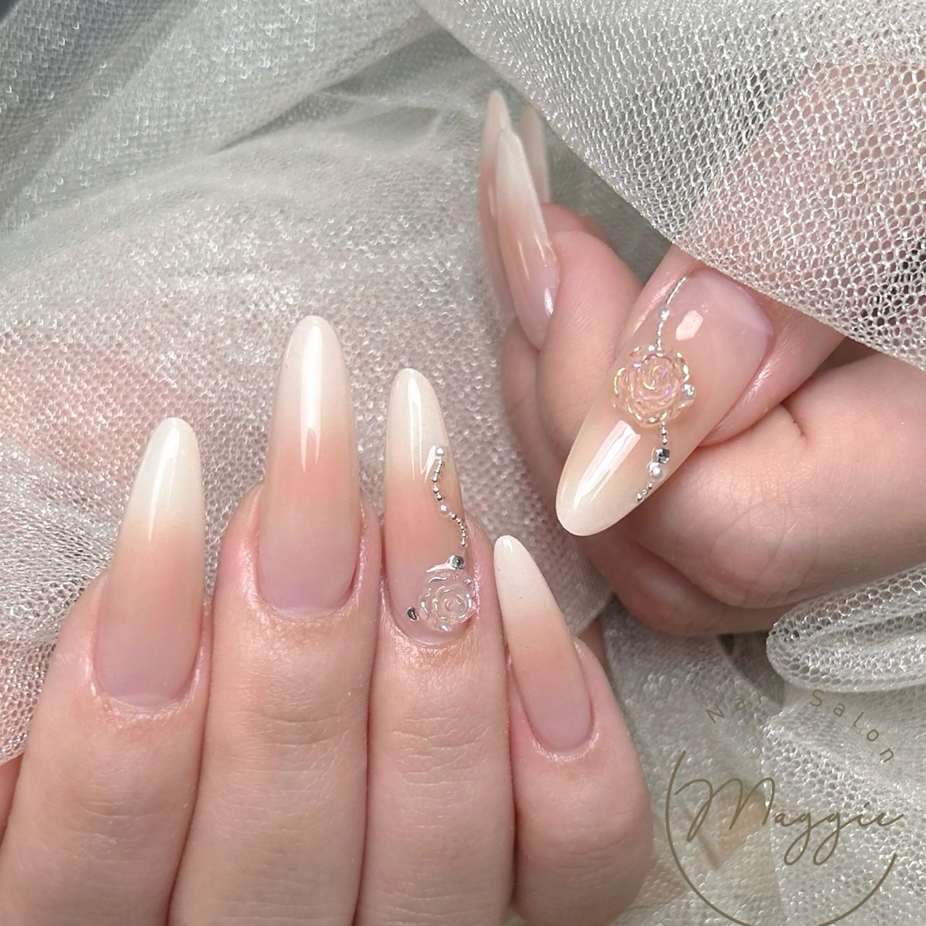 ネイル Maggie Nail🦩のネイルデザイン