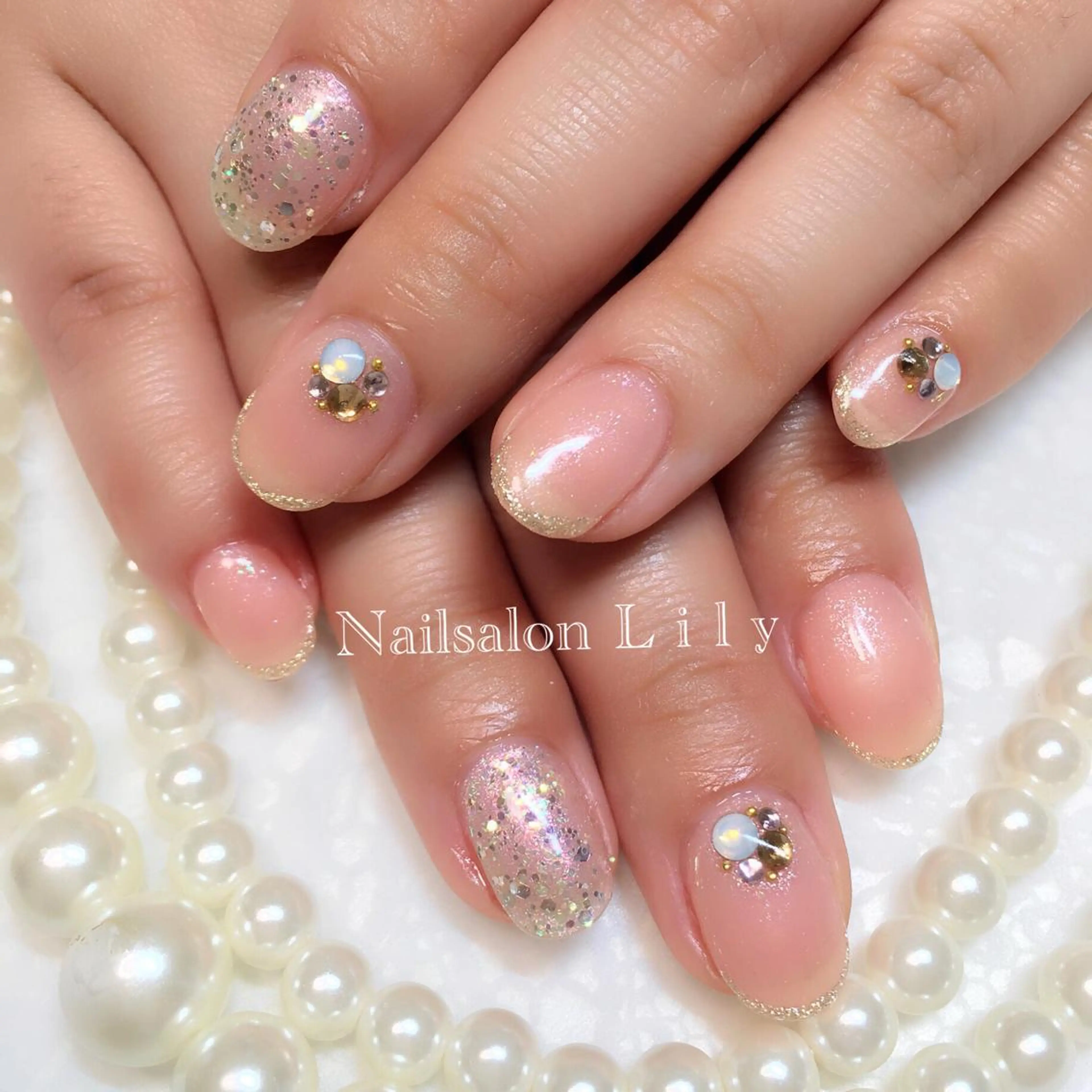 ネイル Nailsalon Lilyのネイルデザイン